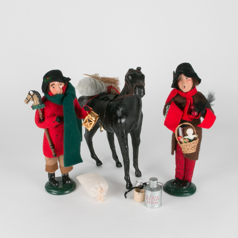Byers' Choice Horse and Peddler Carolers