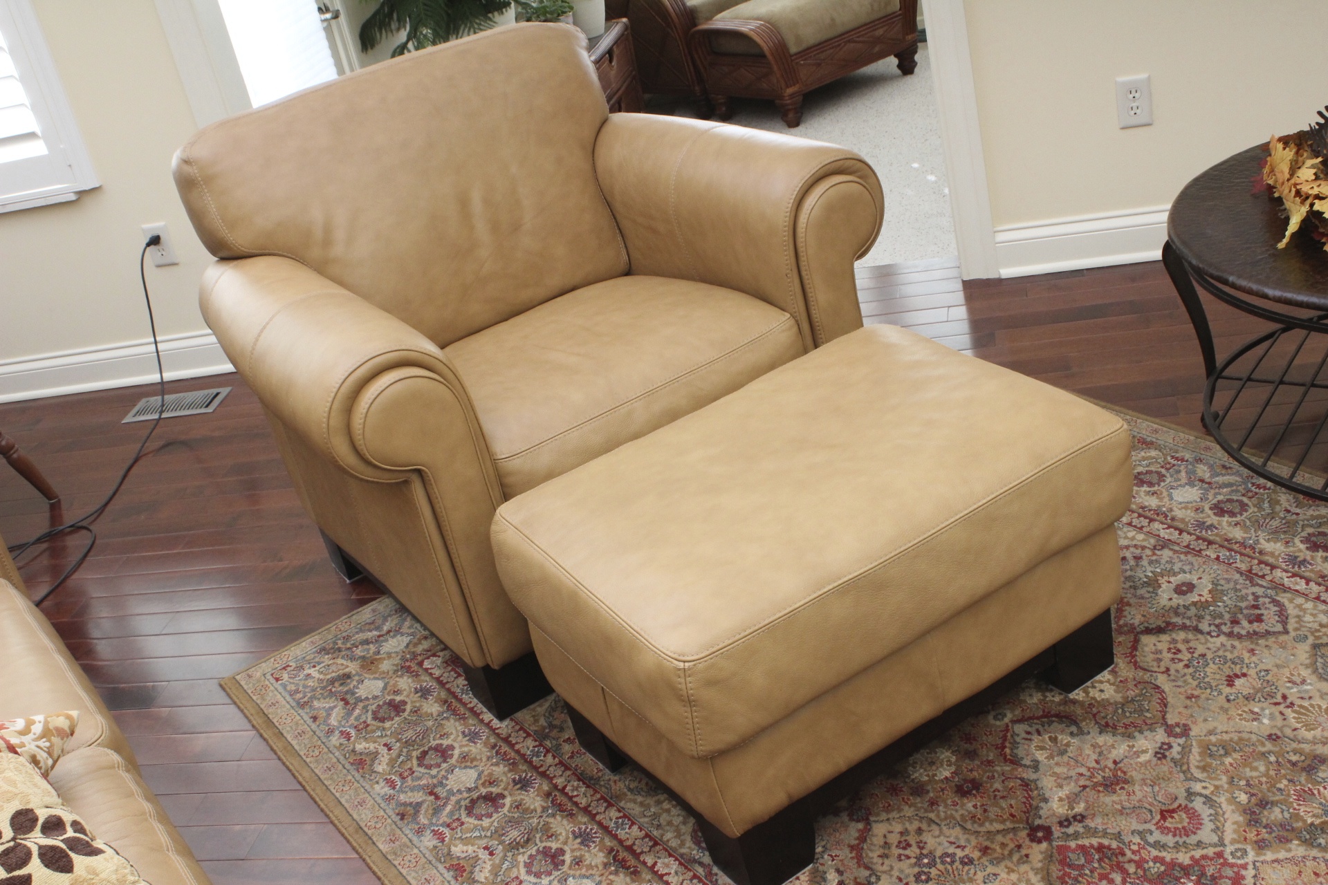 Divani "Chateau d'Ax" Italian Leather Chair with Ottoman