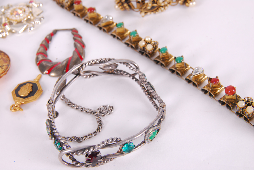 Costume Jewelry Including Brooches