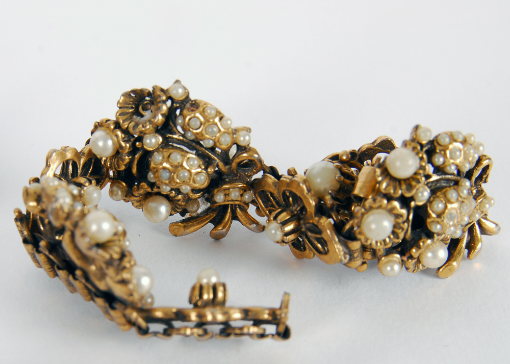 Costume Jewelry Including Brooches