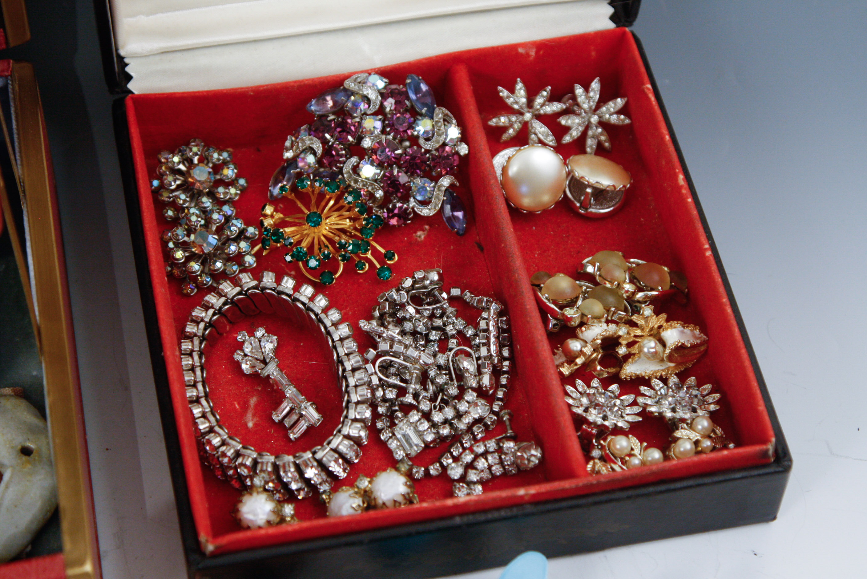 Vintage Costume Jewelry Inc. Crown Trifari, Lisner and Kramer