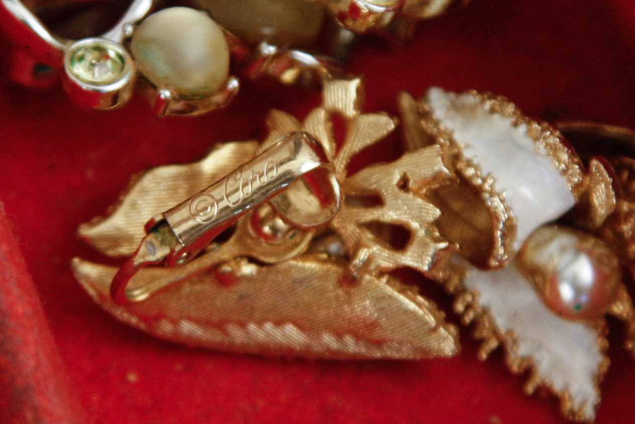 Vintage Costume Jewelry Inc. Crown Trifari, Lisner and Kramer