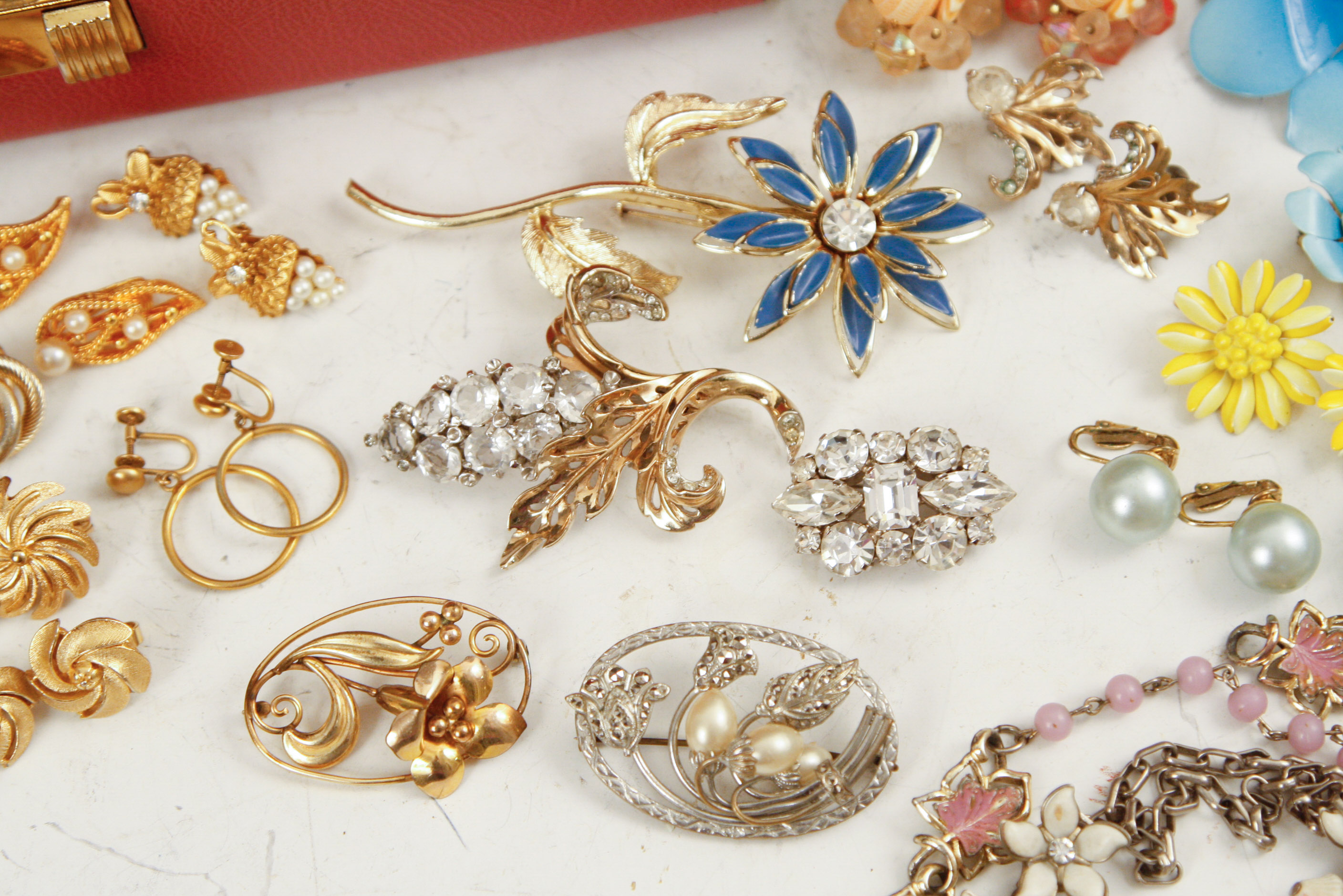 Vintage Costume Jewelry Inc. Crown Trifari, Lisner and Kramer