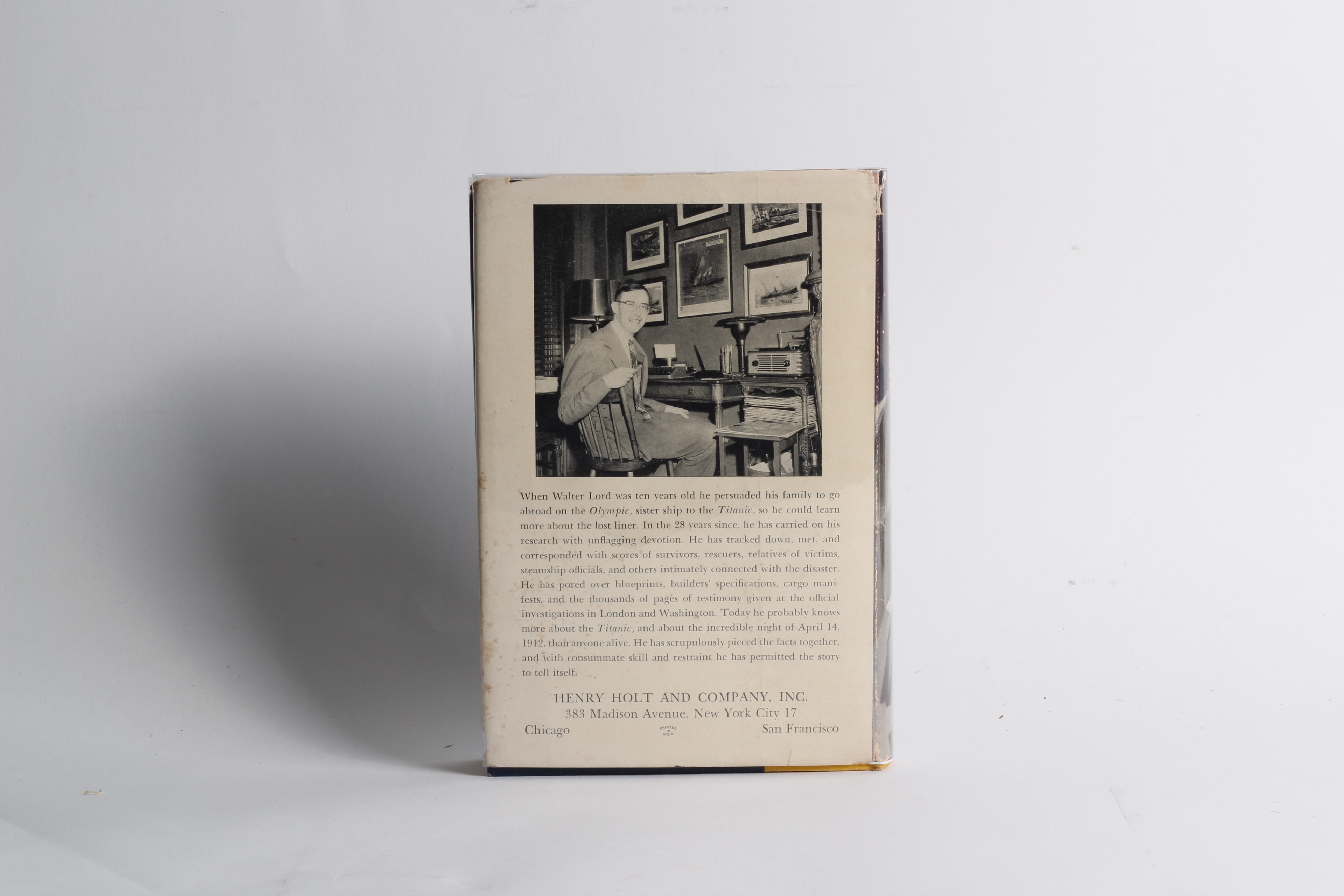 "A Night To Remember" First Edition by Walter Lord