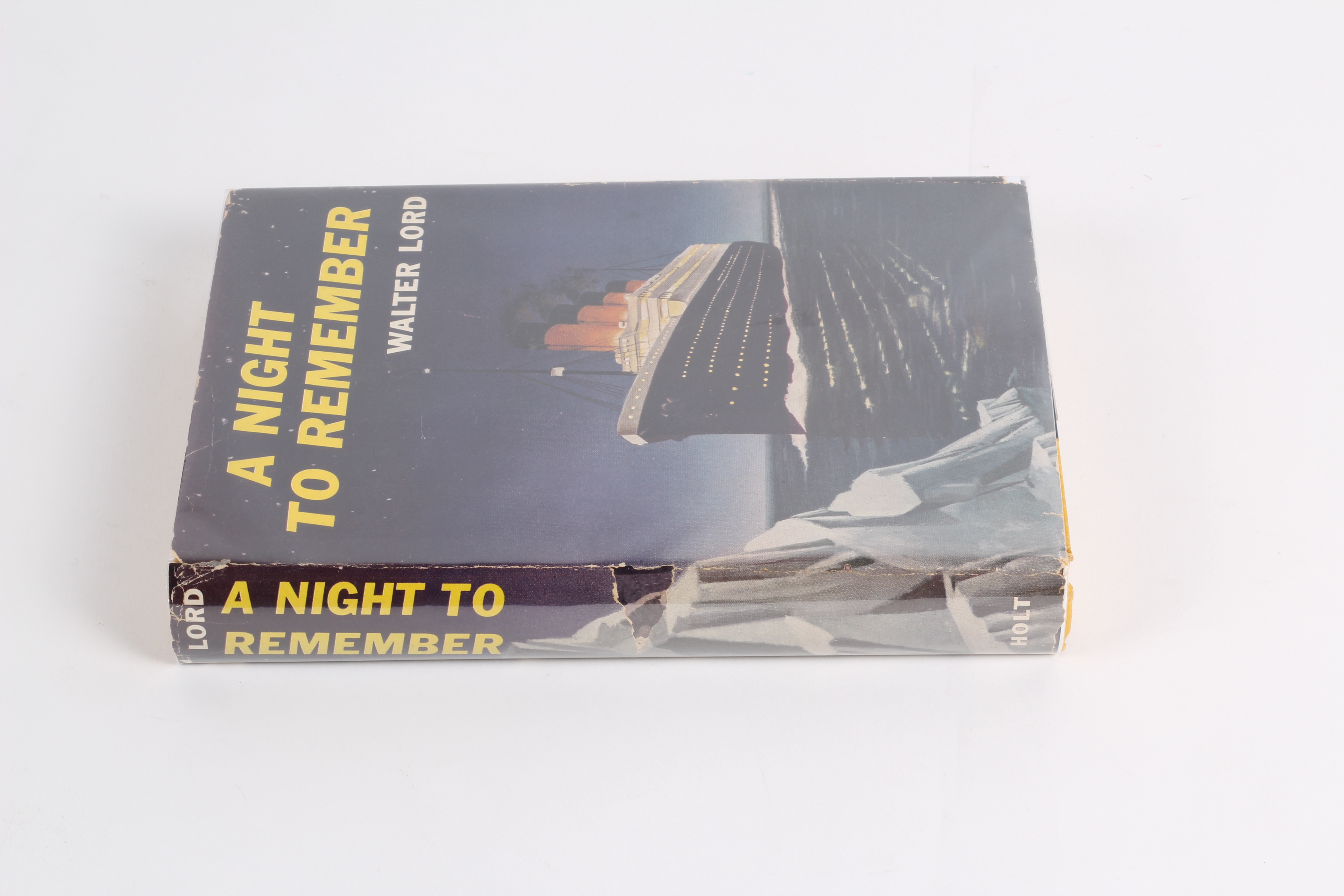 "A Night To Remember" First Edition by Walter Lord