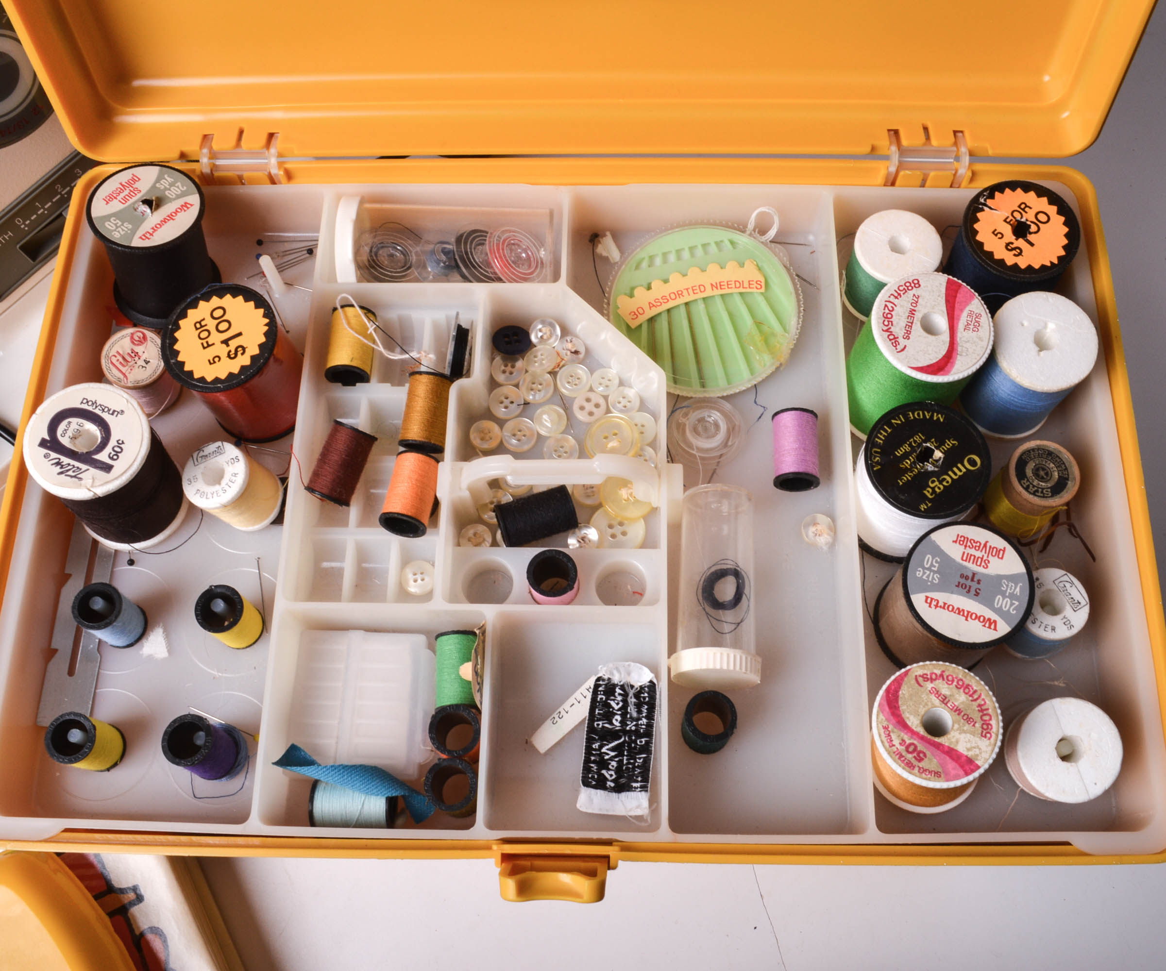 Vintage Singer Sewing Machine and Accessories