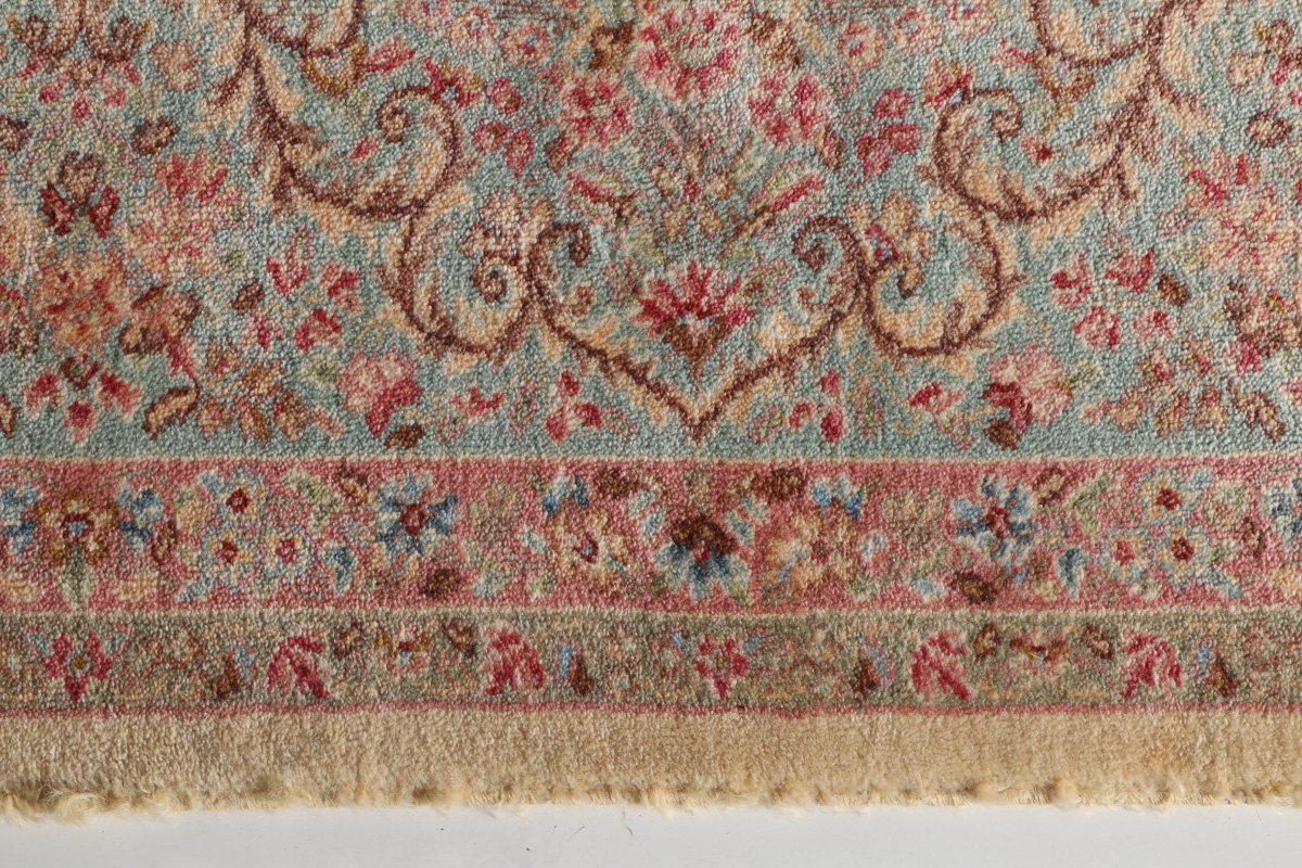 Power Loomed Karastan "Medallion Kirman" Area Rug