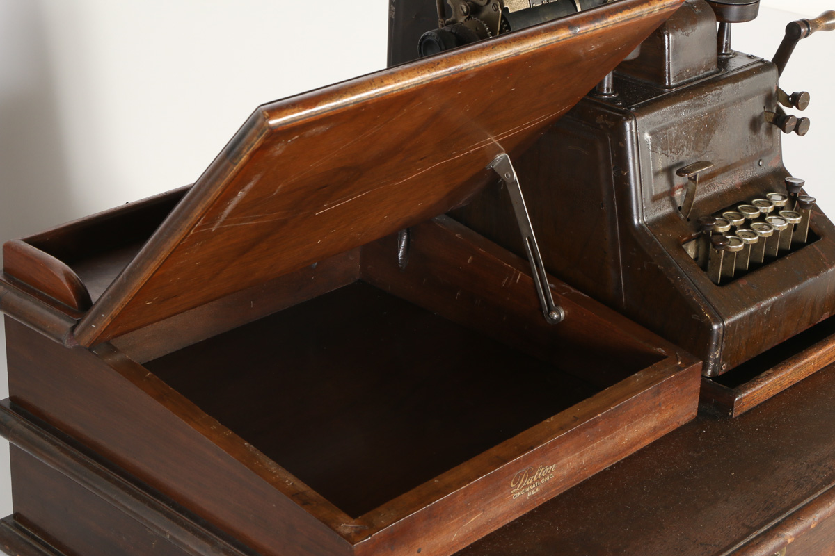Dalton Book Keeping Cash Register