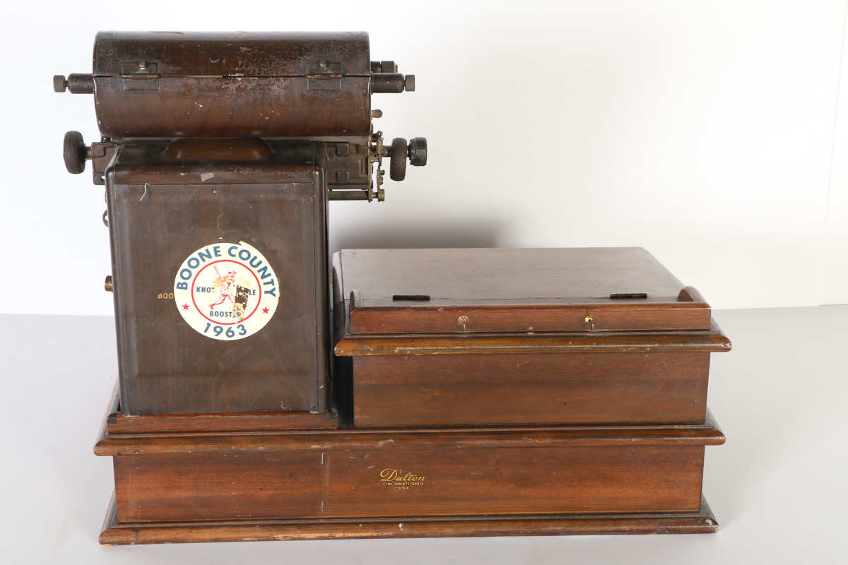 Dalton Book Keeping Cash Register