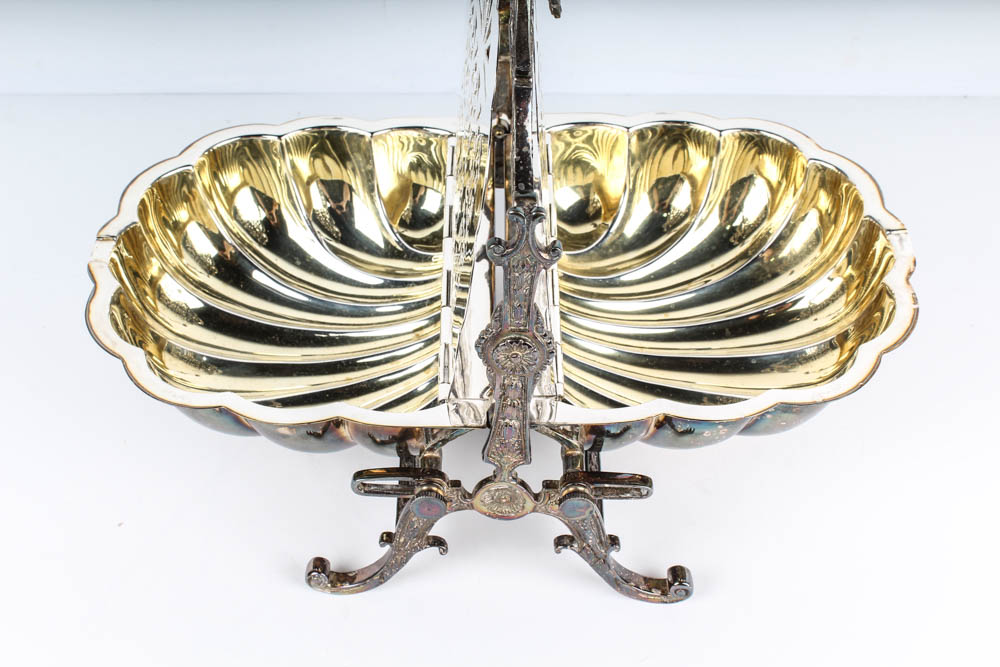 Israel Freeman & Sons Silver Plate Biscuit Server