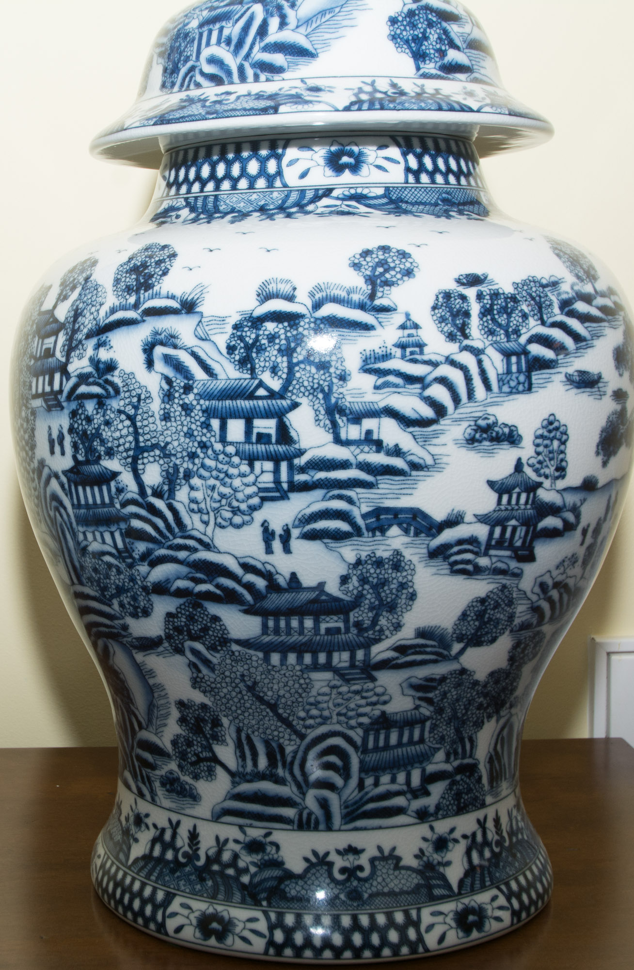 United Wilson Porcelain Ginger Jars