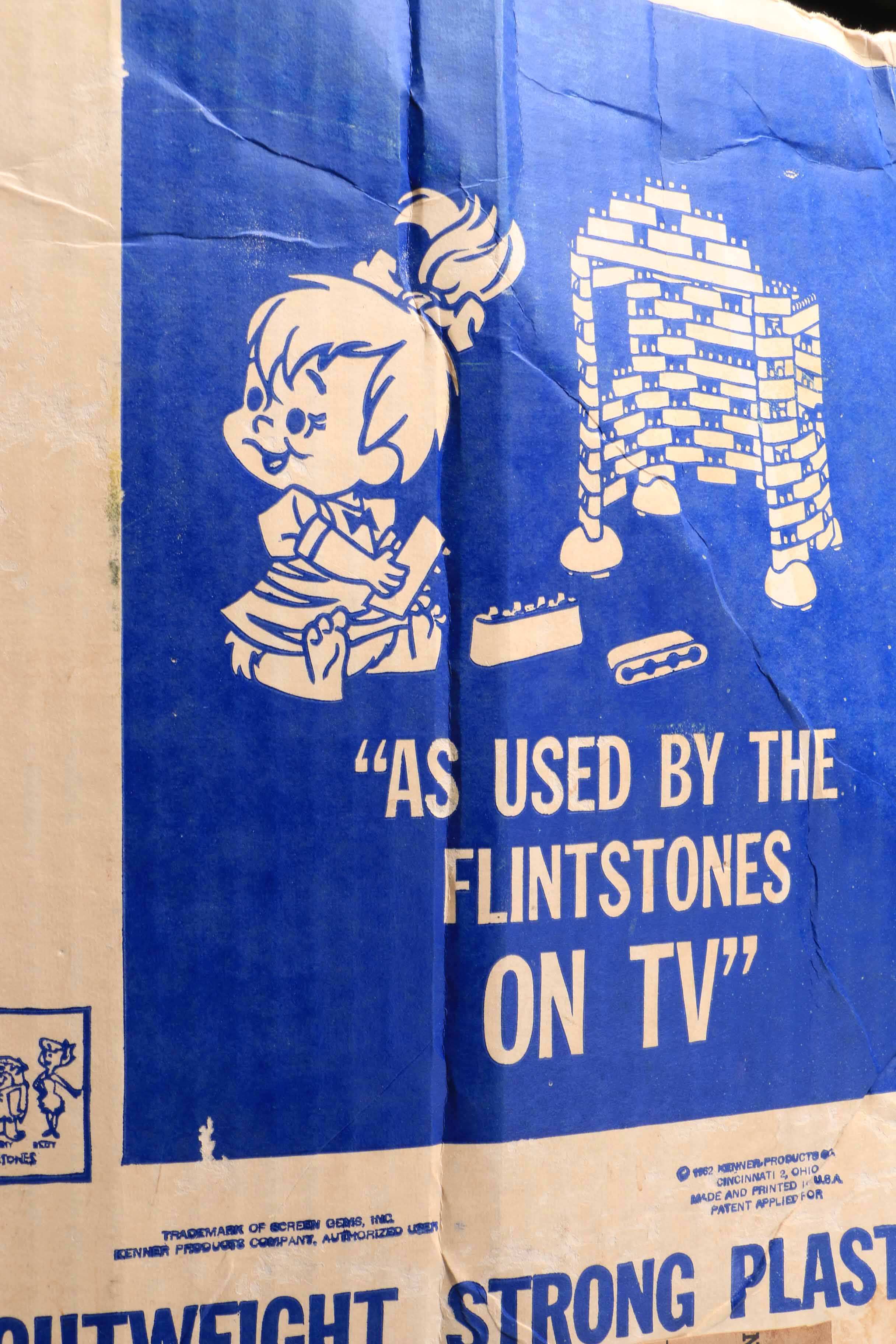 1962 Kenner "Flintstones Interlocking Building Boulders"