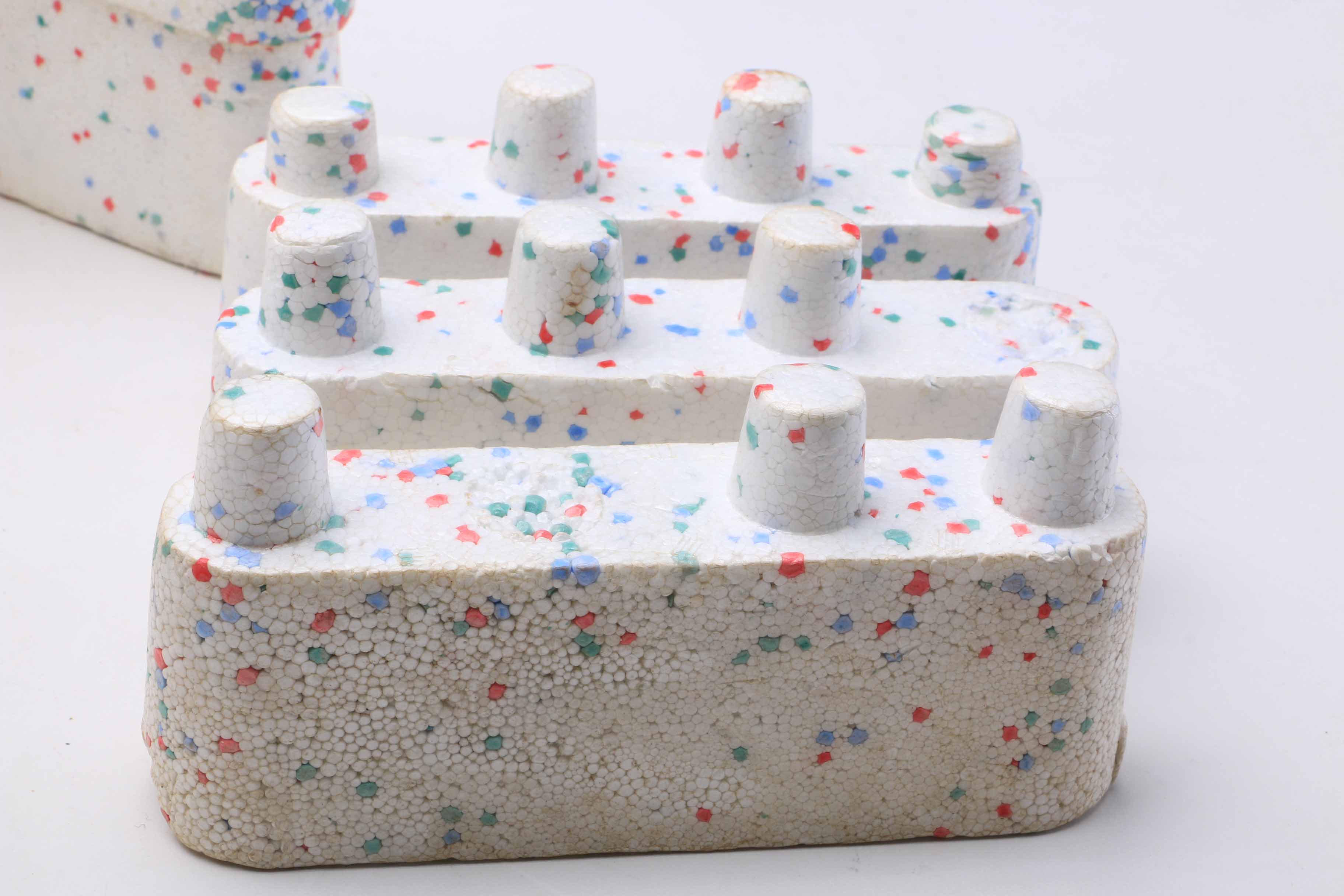 1962 Kenner "Flintstones Interlocking Building Boulders"