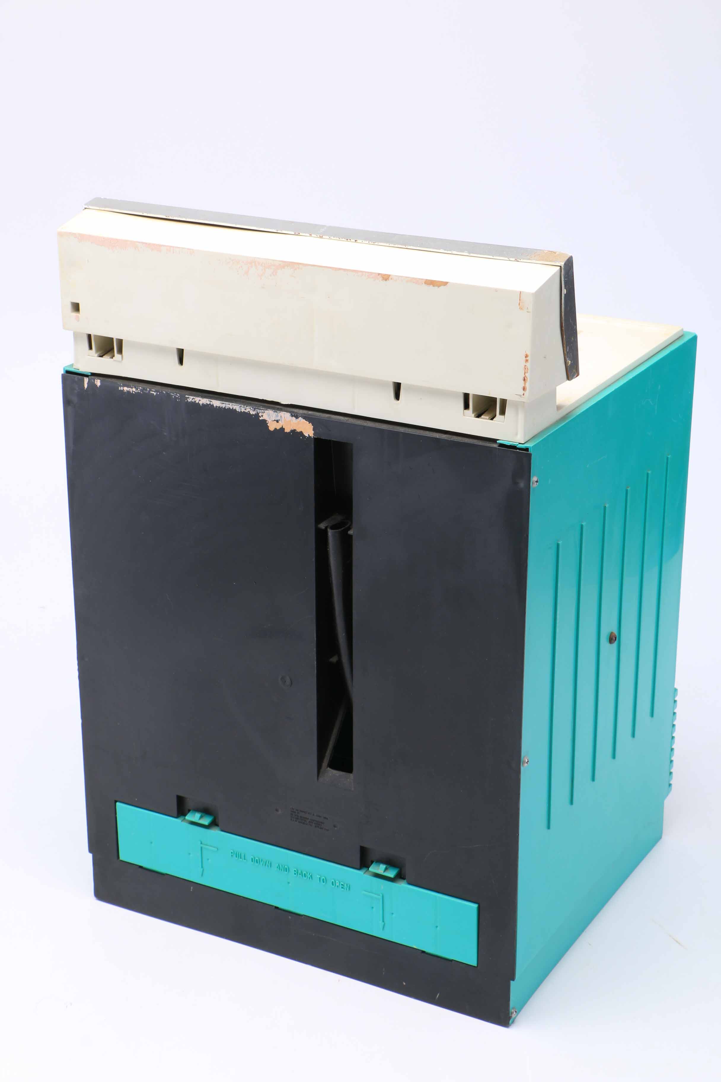 Suzy Homemaker Miniature Appliances