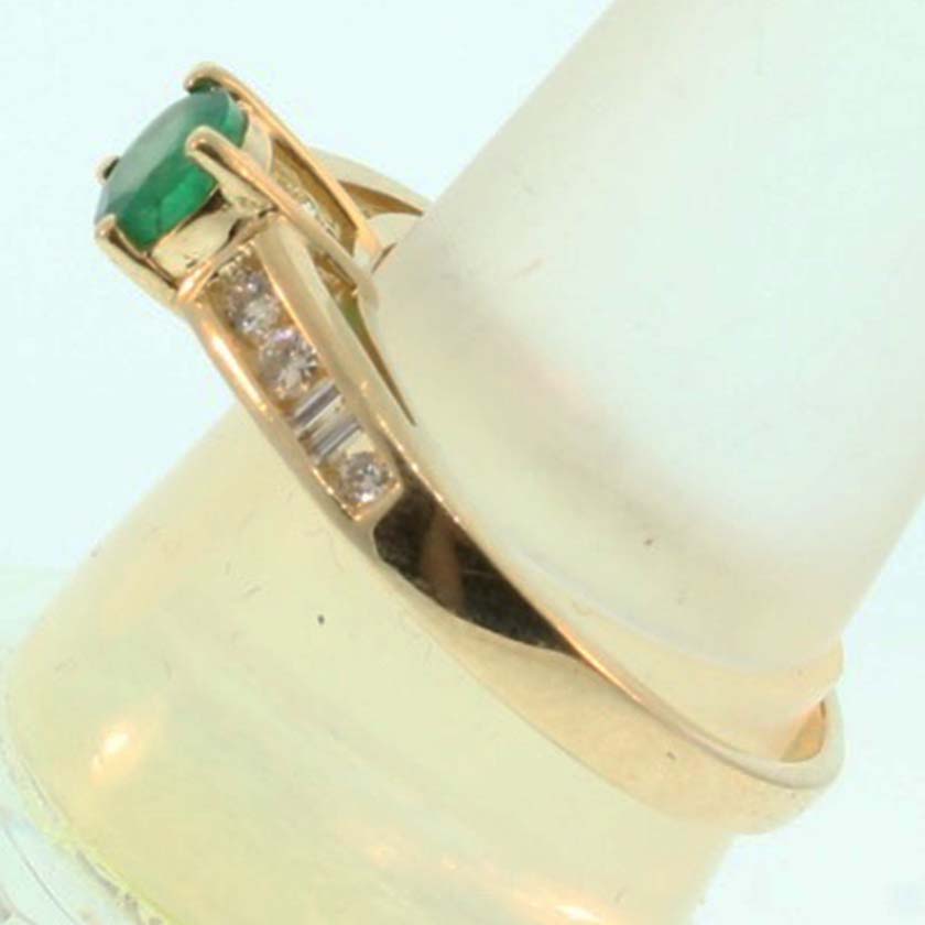 14K Gold Ring with Emerald with Diamonds