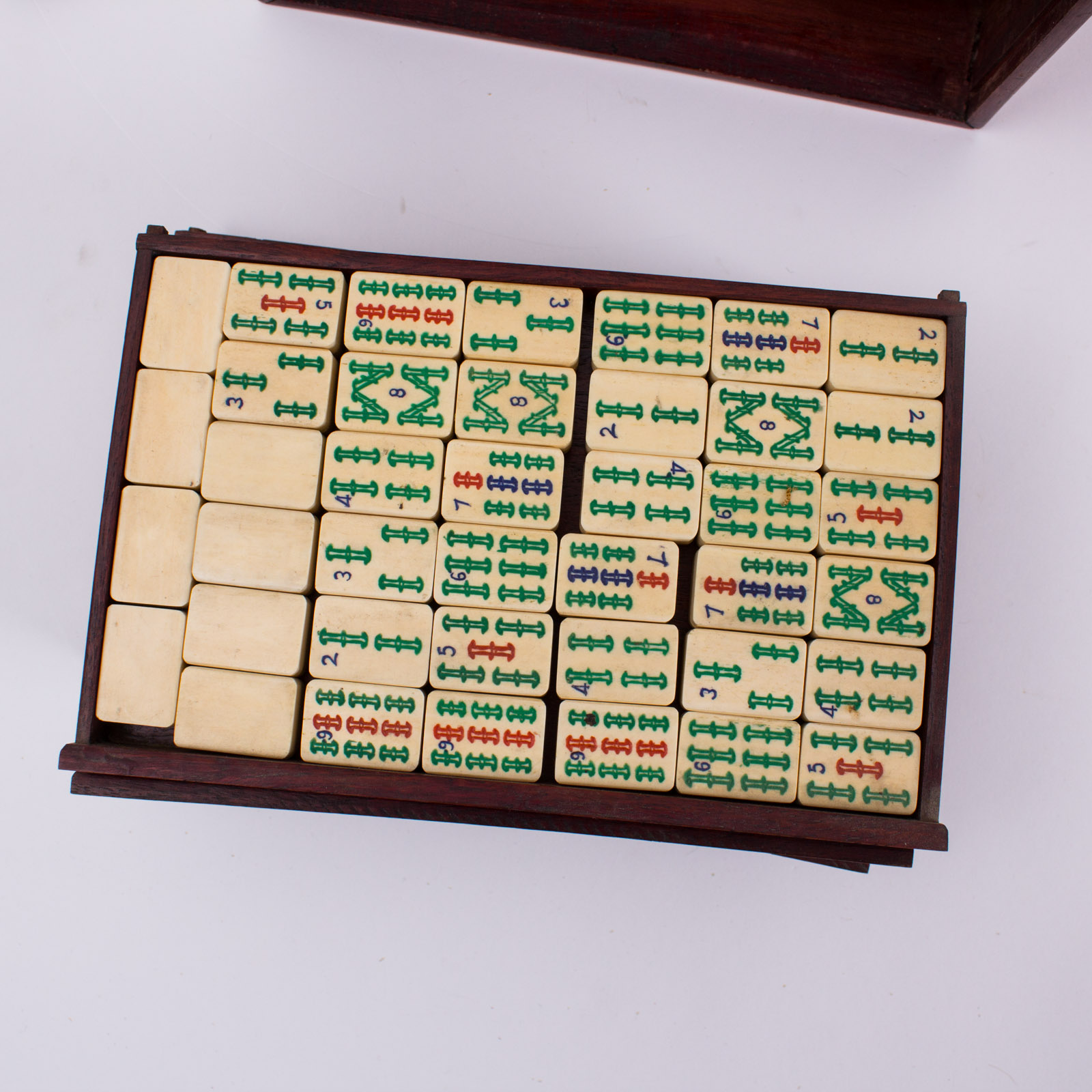 Vintage Bone Mah Jongg Set