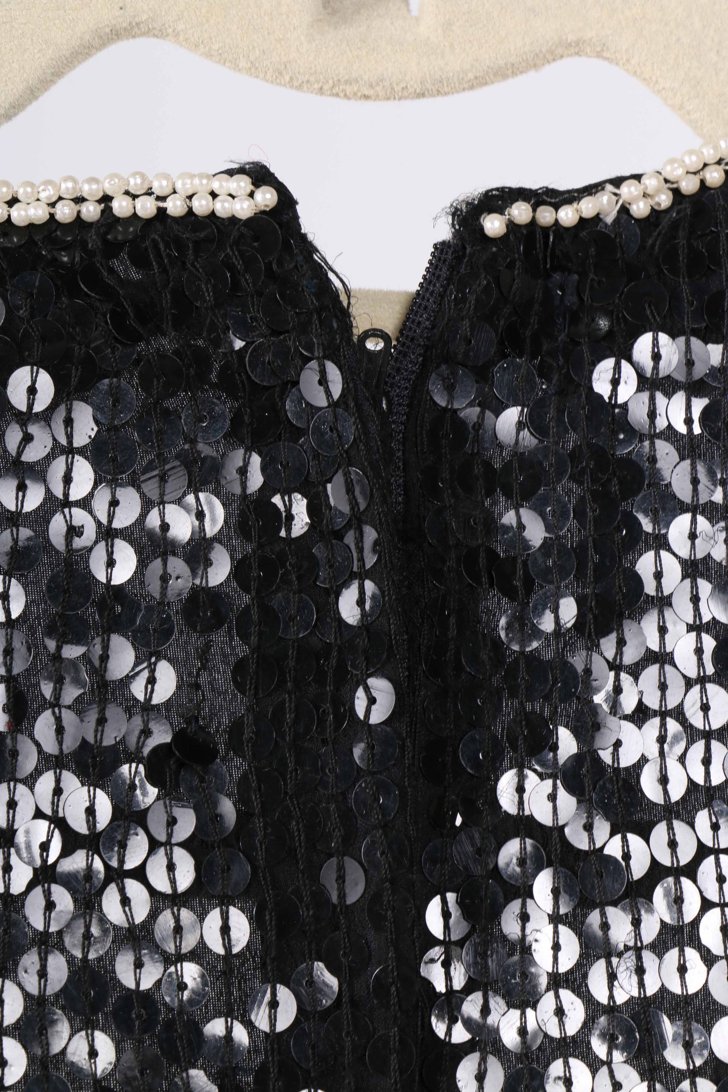 Women's Vintage Clothing Collection Featuring L.A. Glo