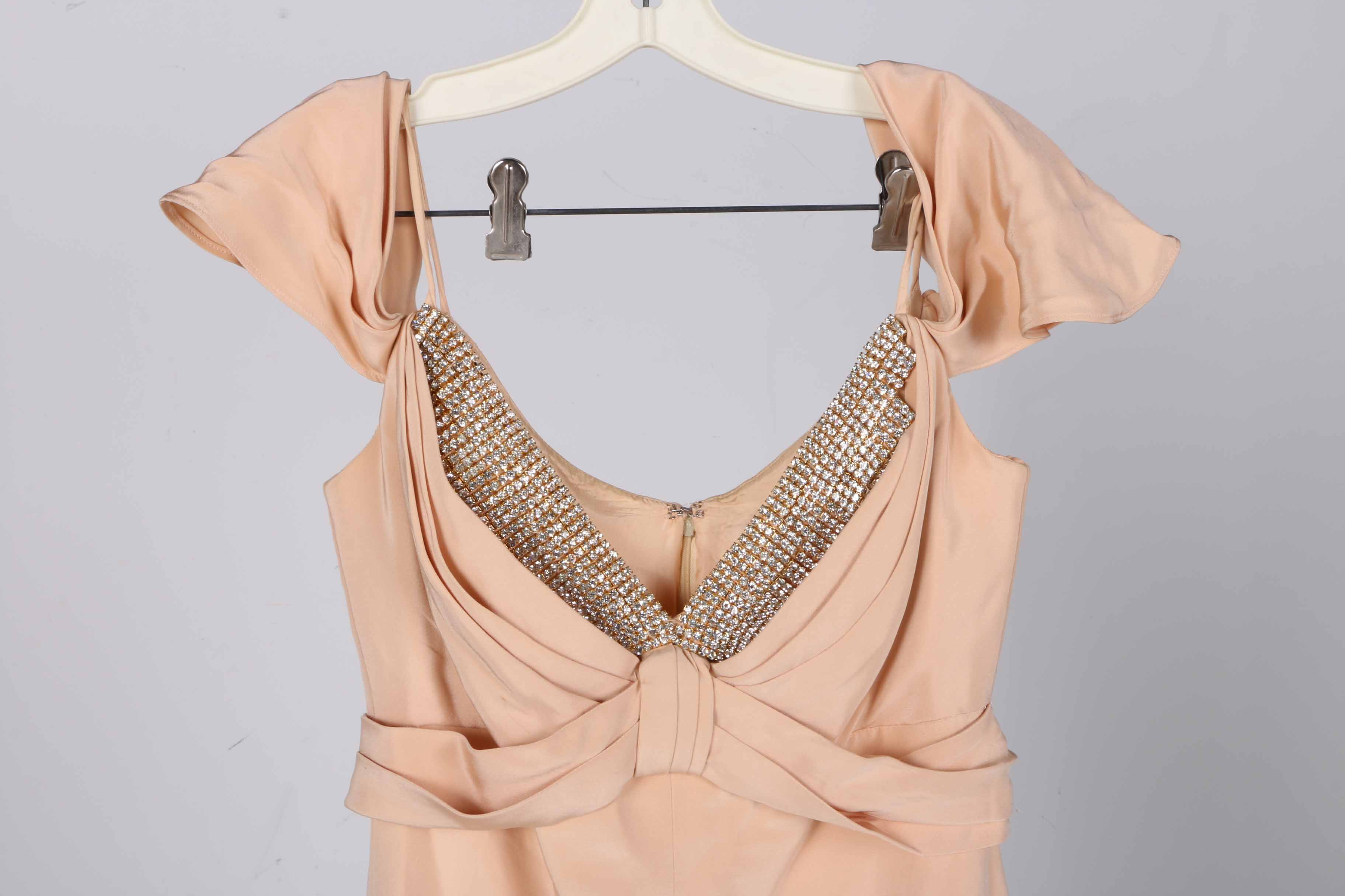 Women's Vintage Clothing Collection Featuring L.A. Glo