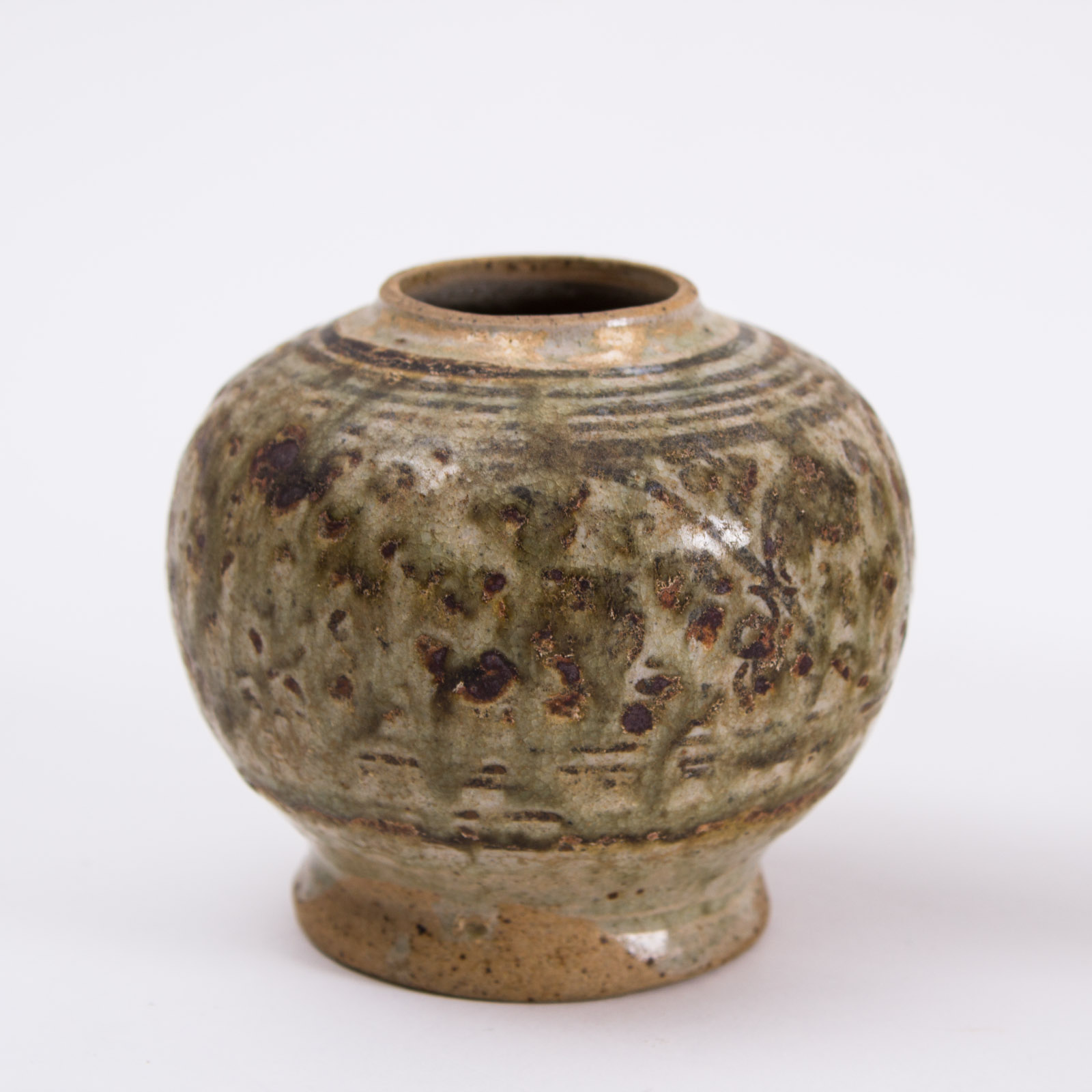 Antique Chinese Ming Dynasty Ceramics