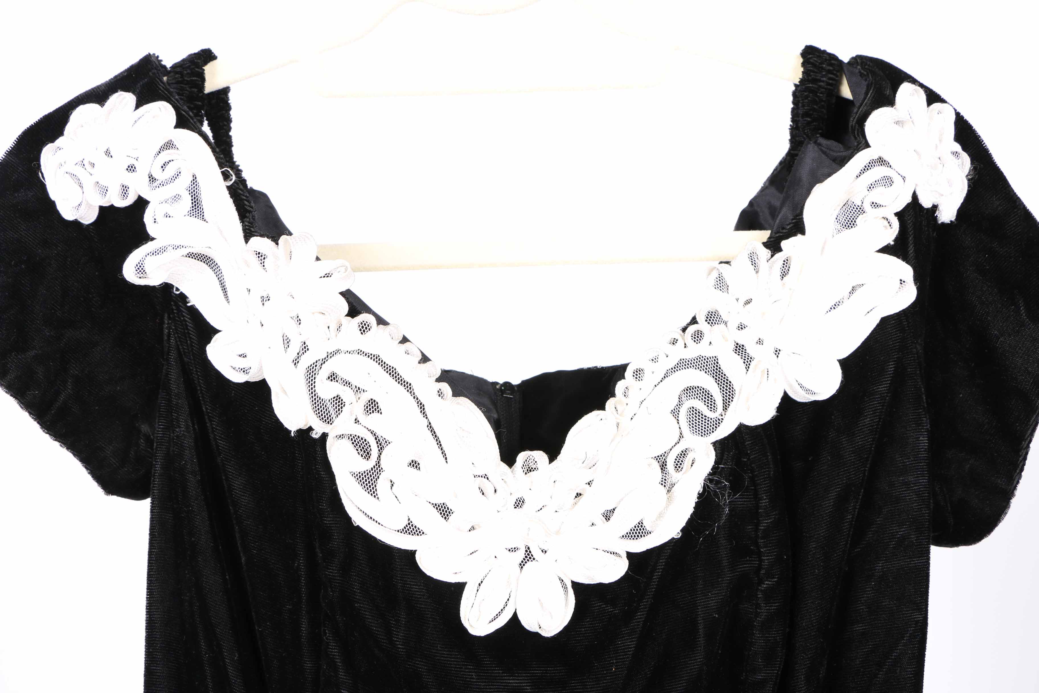 Women's Vintage Clothing Collection Featuring L.A. Glo