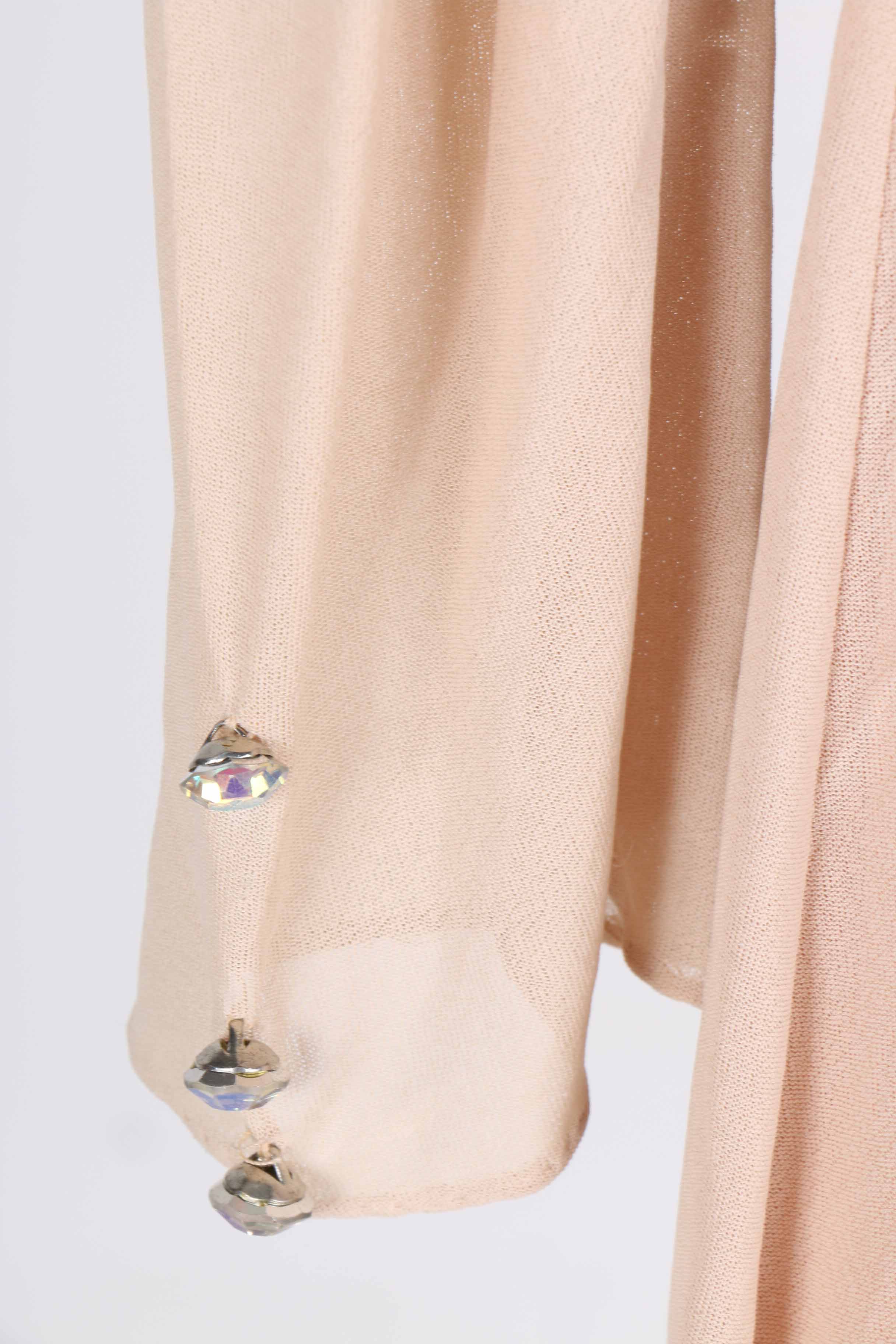 Women's Vintage Clothing Collection Featuring L.A. Glo