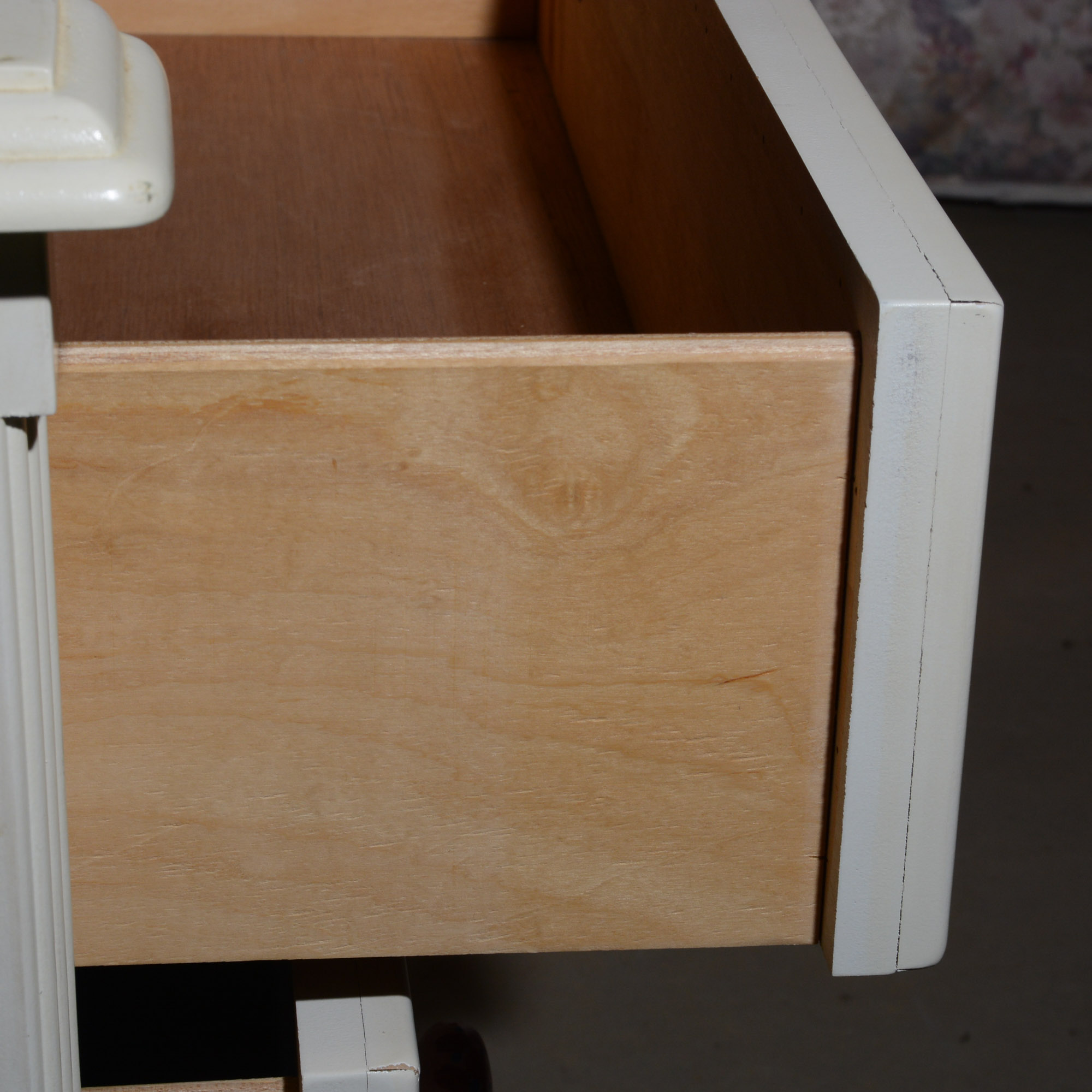 Girls Lexington Trundle Sleigh Bed and Dresser