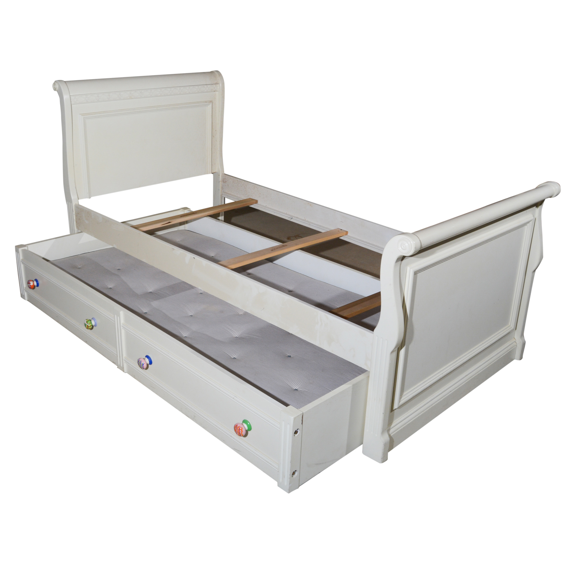 Girls Lexington Trundle Sleigh Bed and Dresser