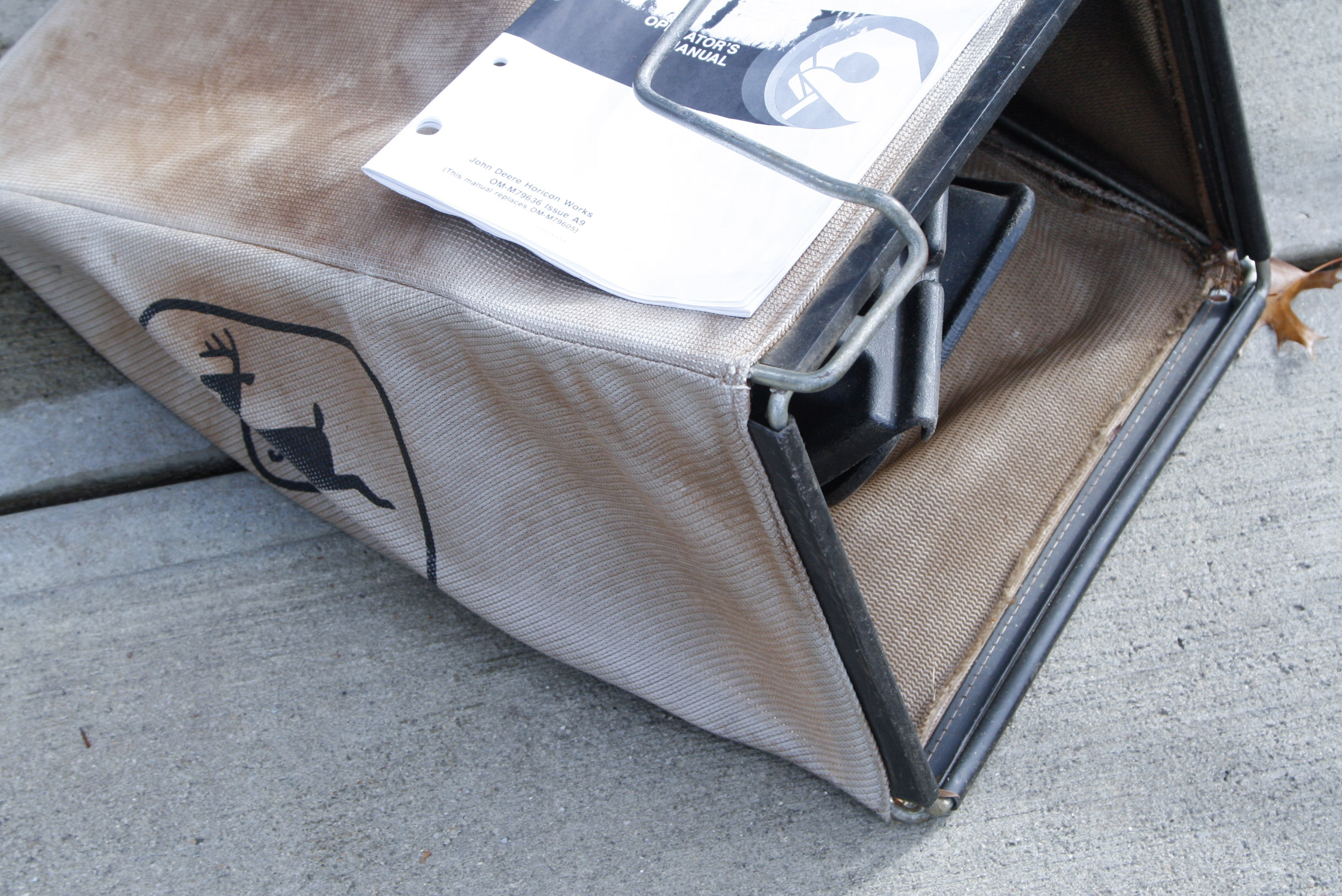 John Deere 14SB Walk-Behind Tricycler Mower