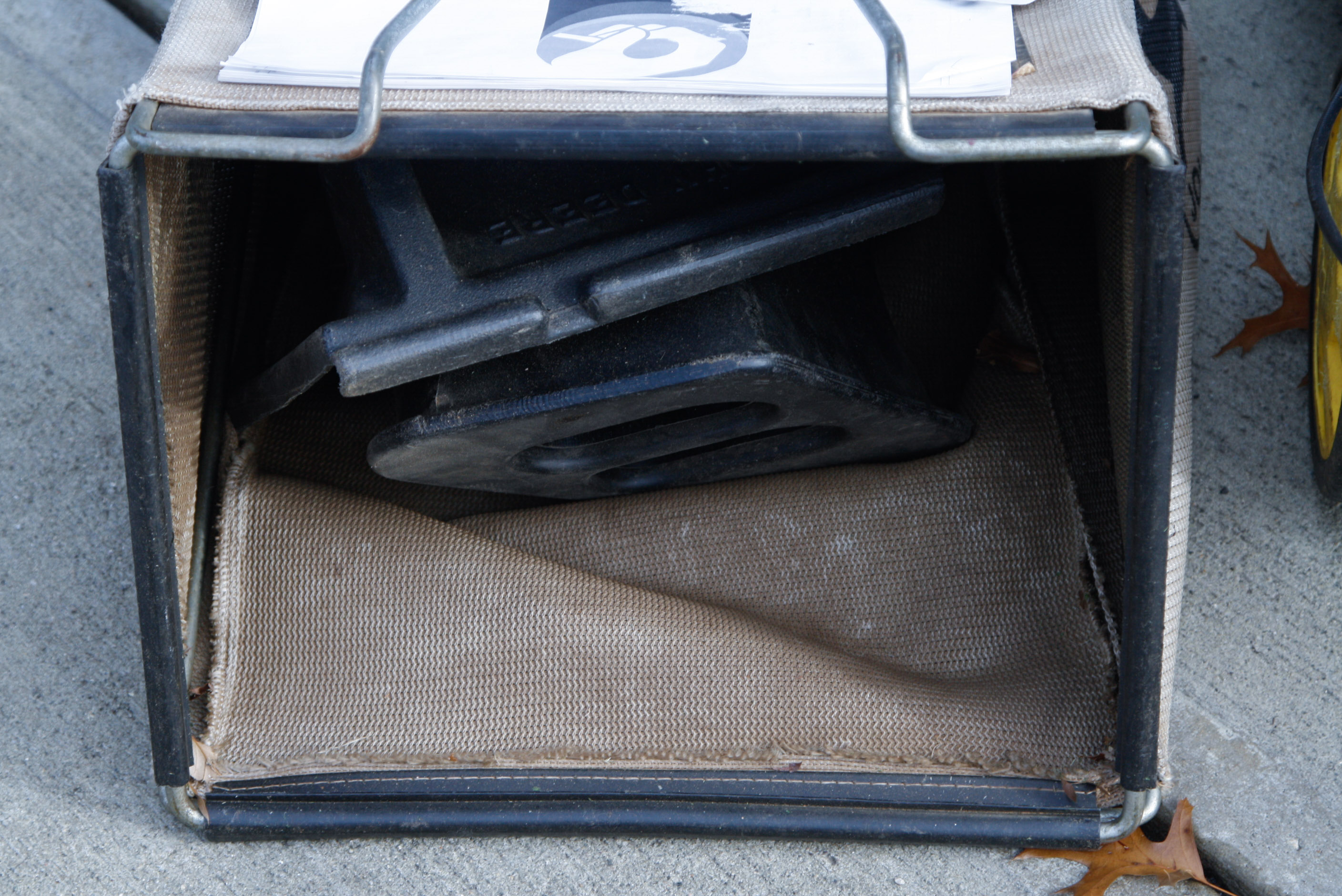 John Deere 14SB Walk-Behind Tricycler Mower