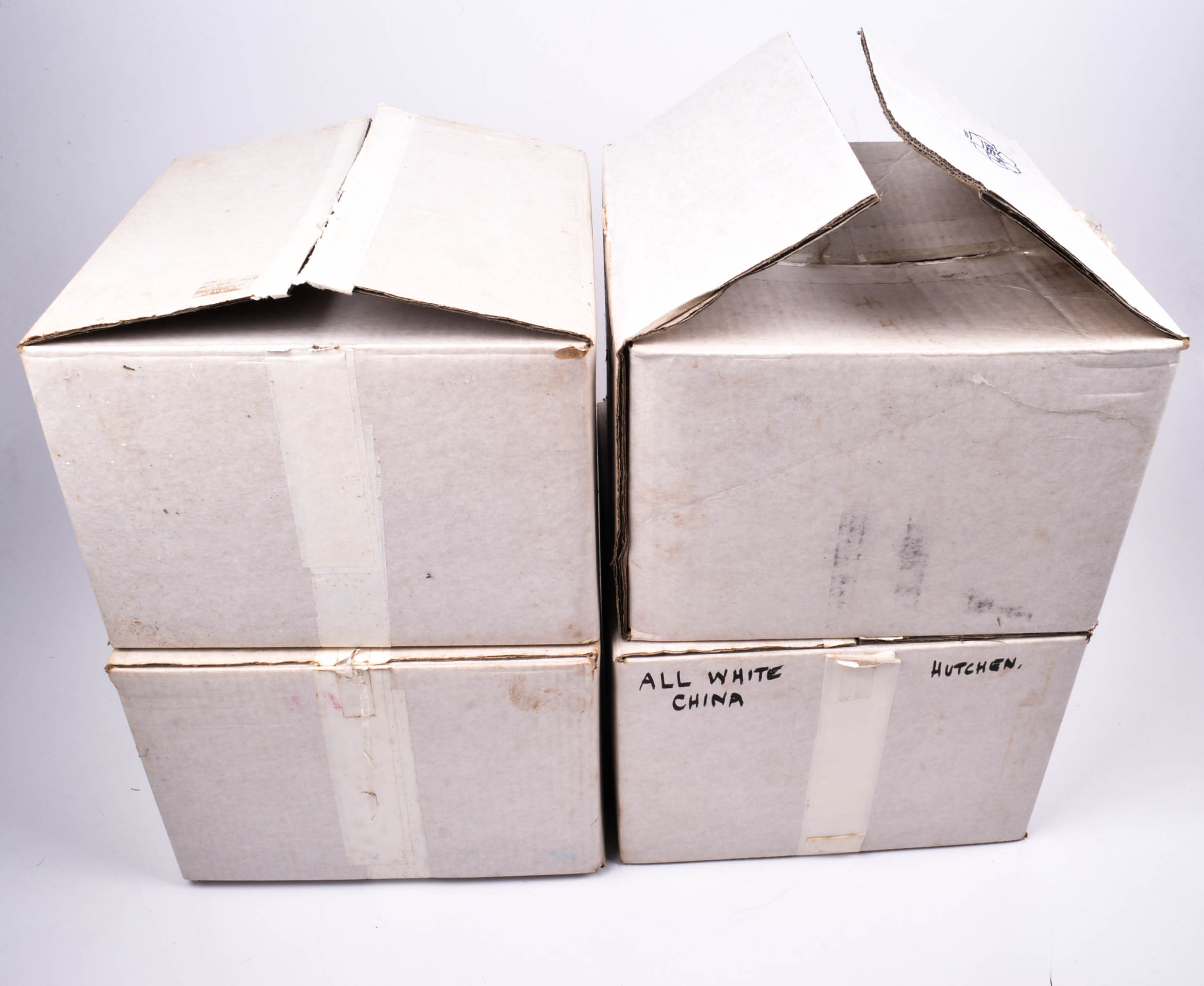 Tirschenreuth “Baronesse White” China Service for 16