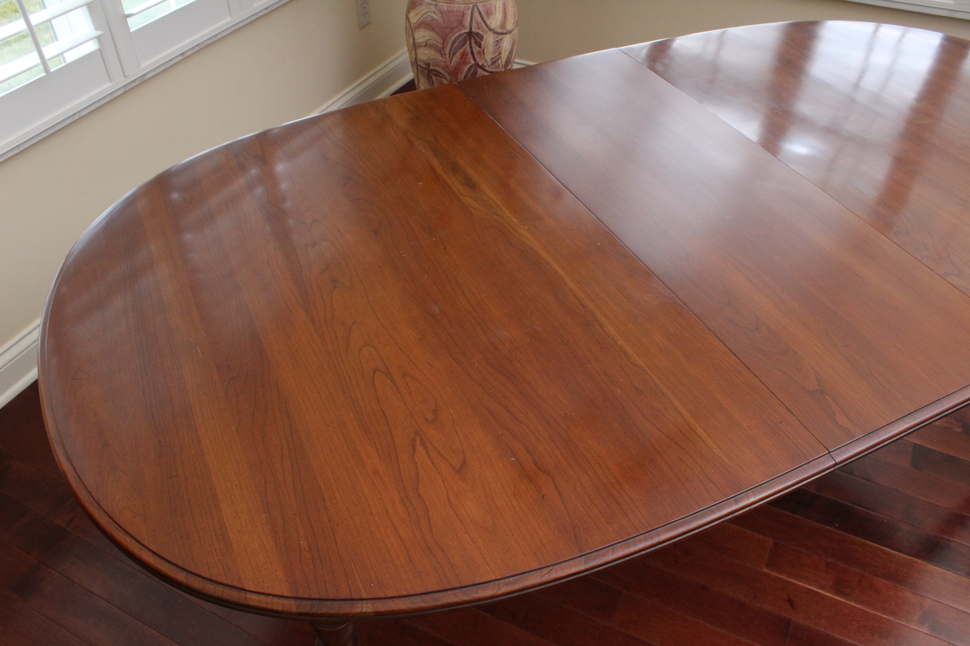 Ethan Allen "American Traditional" Cherry Dining Table