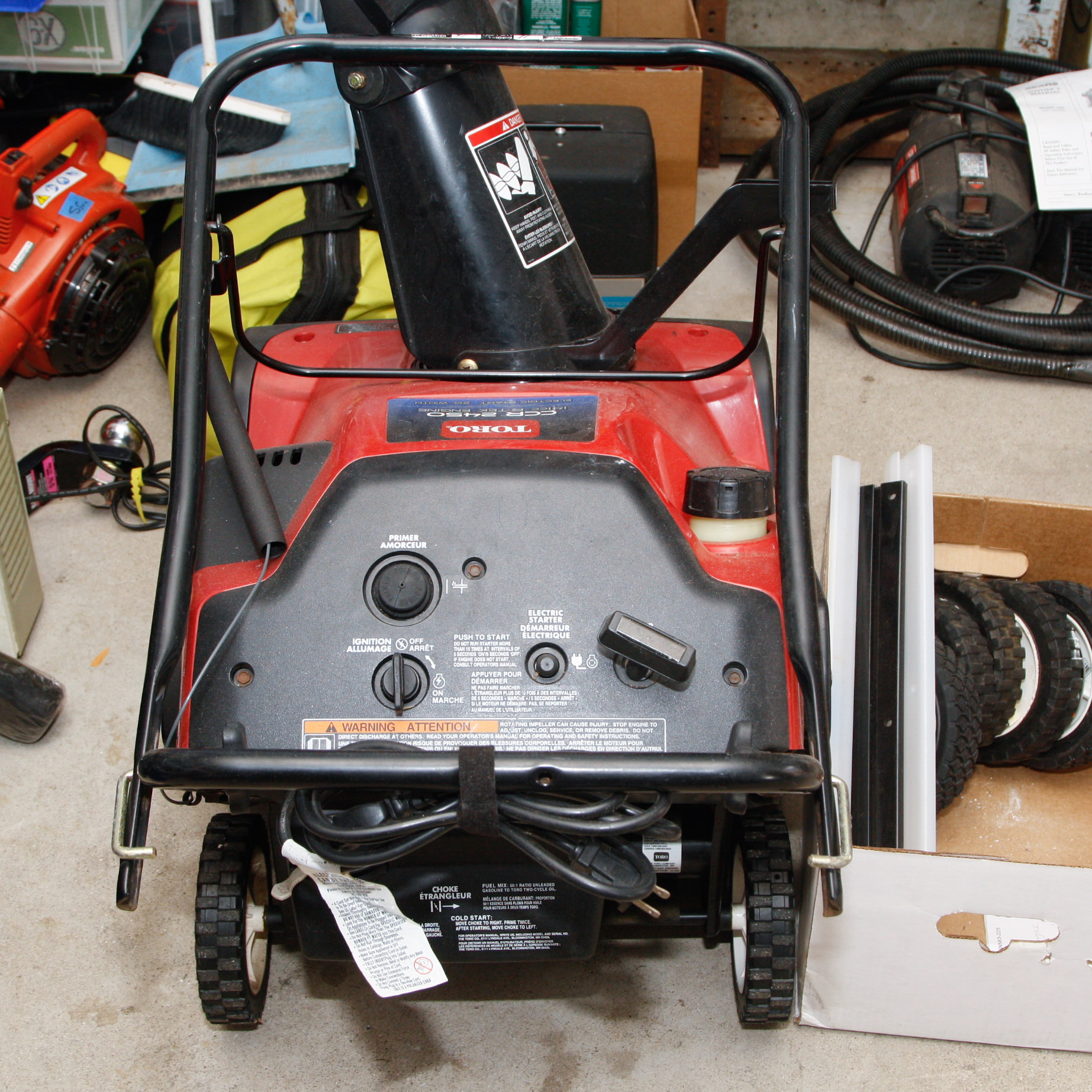 Toro CCR 2450 Snow Blower