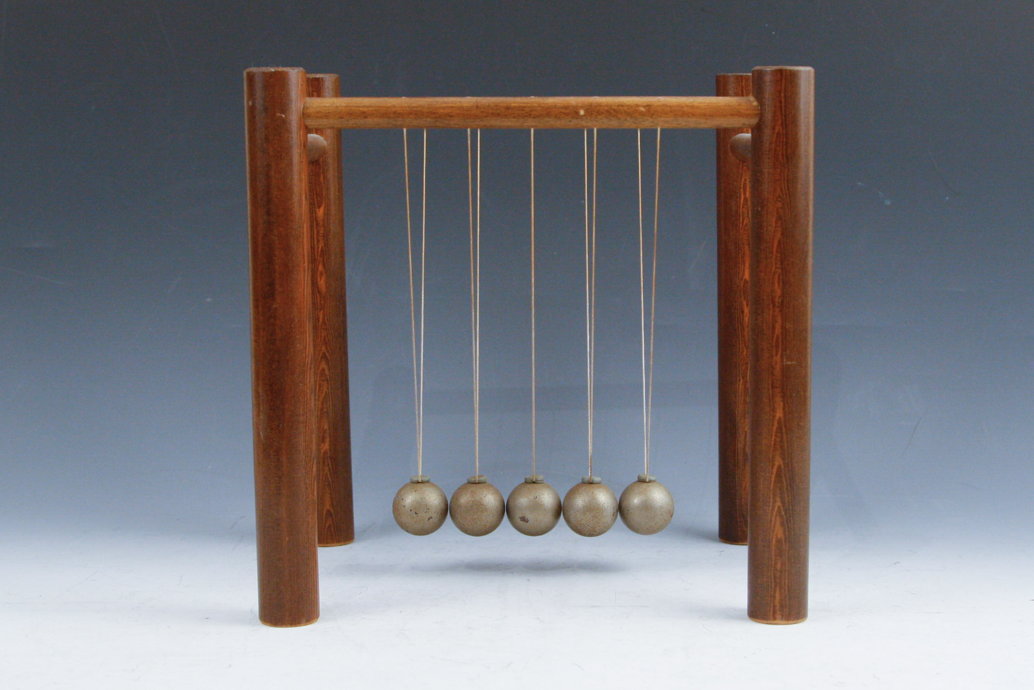 Vintage Newton's Cradle