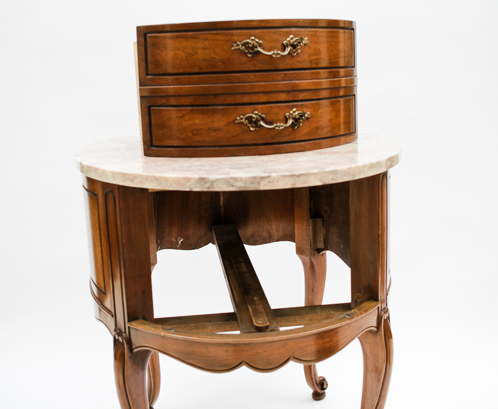 Pair of Weiman Heirloom Marble Topped Antique End Tables