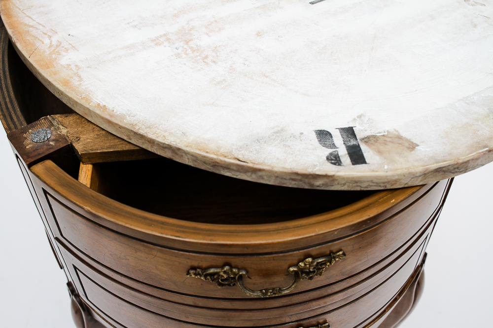 Pair of Weiman Heirloom Marble Topped Antique End Tables
