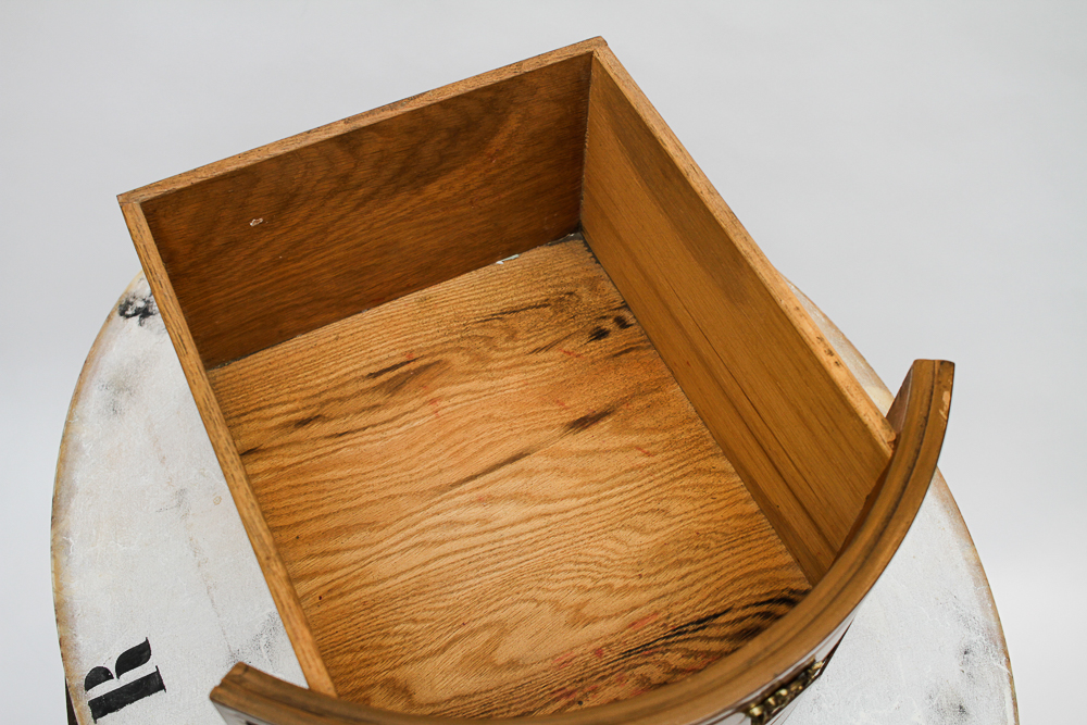 Pair of Weiman Heirloom Marble Topped Antique End Tables