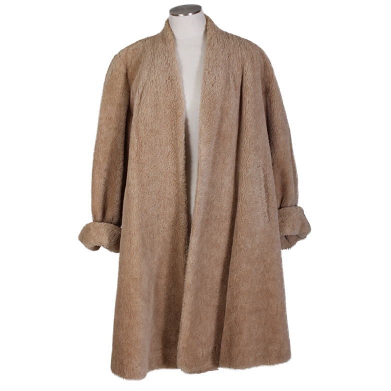 Women's Vintage Tan​ ​Faux​ ​Fur​ ​Coat
