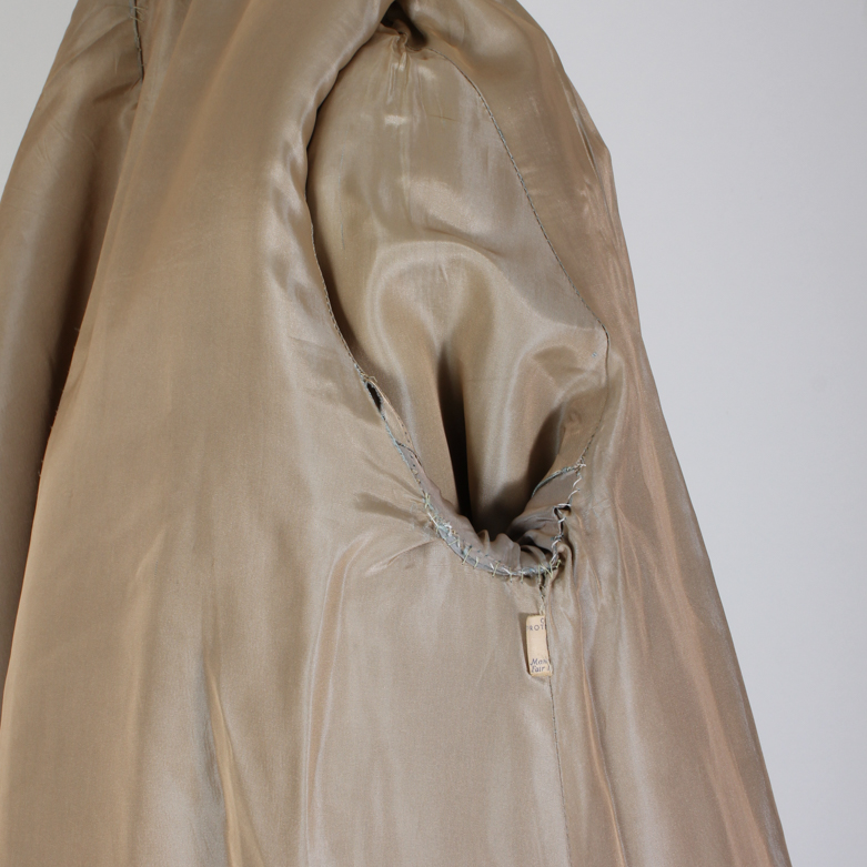 Women's Vintage Tan​ ​Faux​ ​Fur​ ​Coat