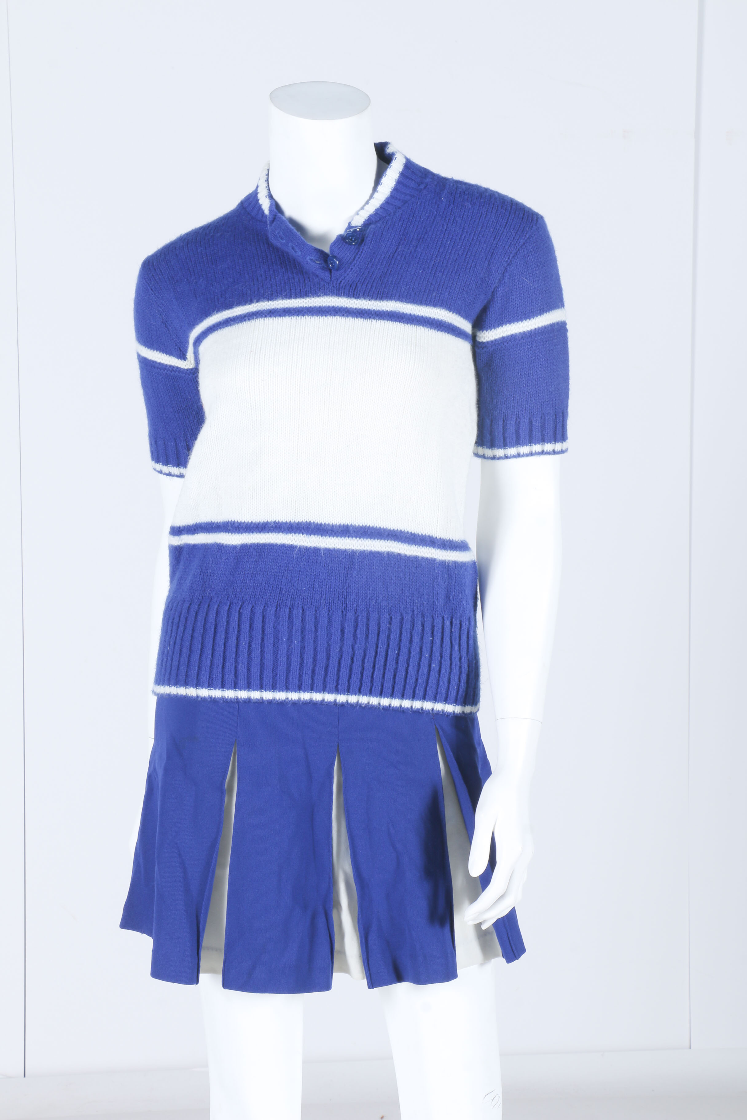 Young Cheerleaders Uniform