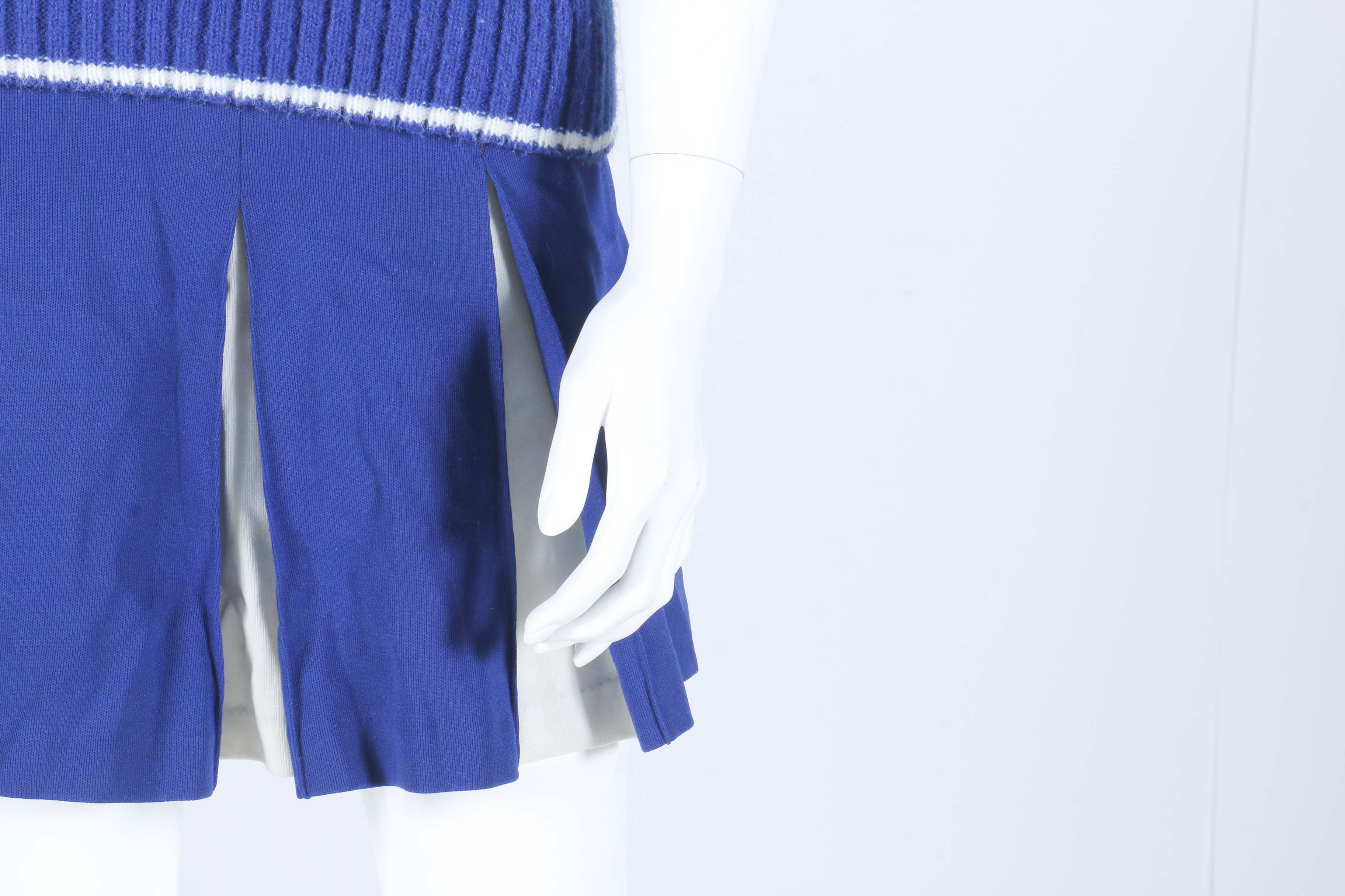 Young Cheerleaders Uniform