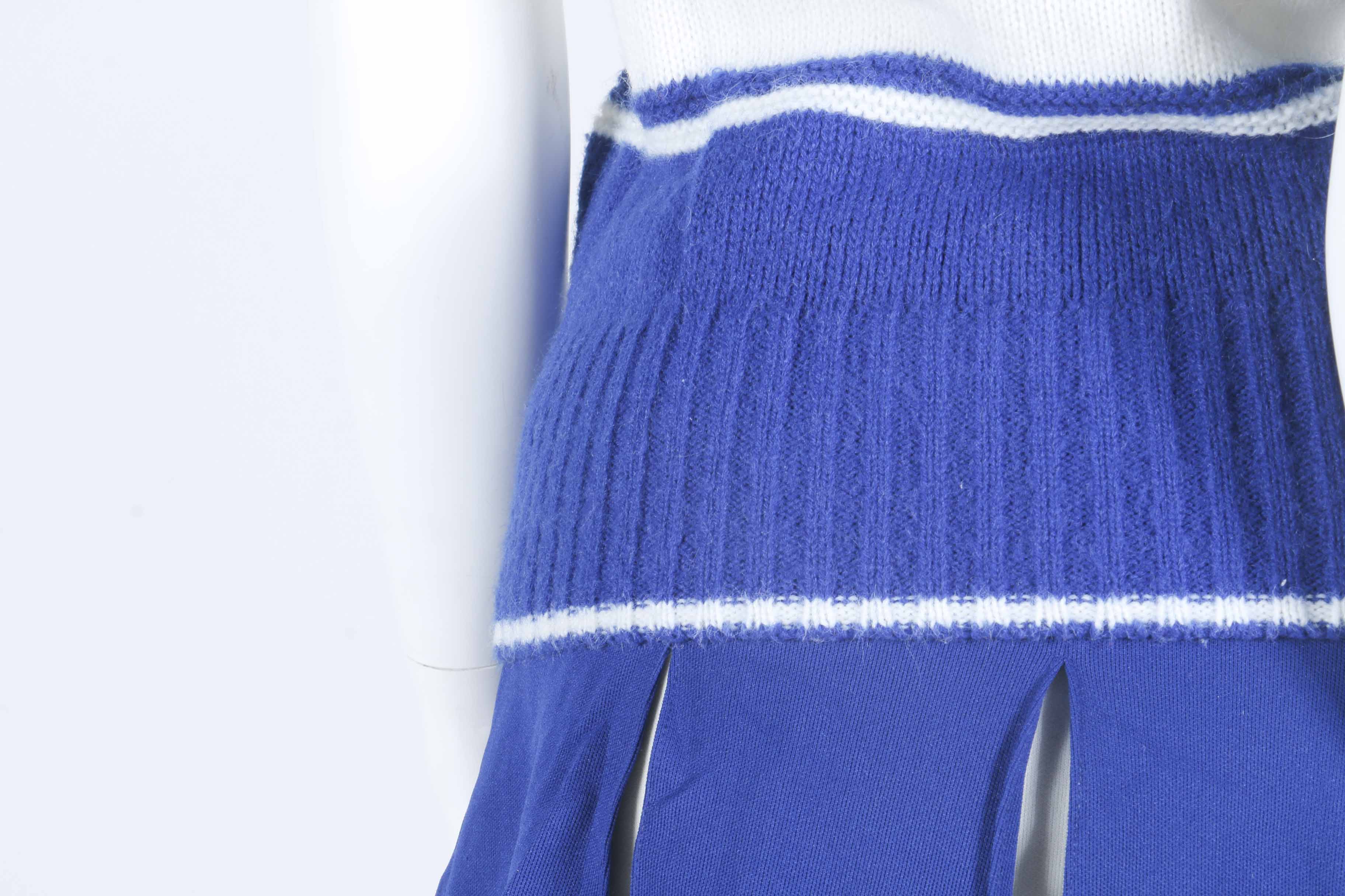 Young Cheerleaders Uniform