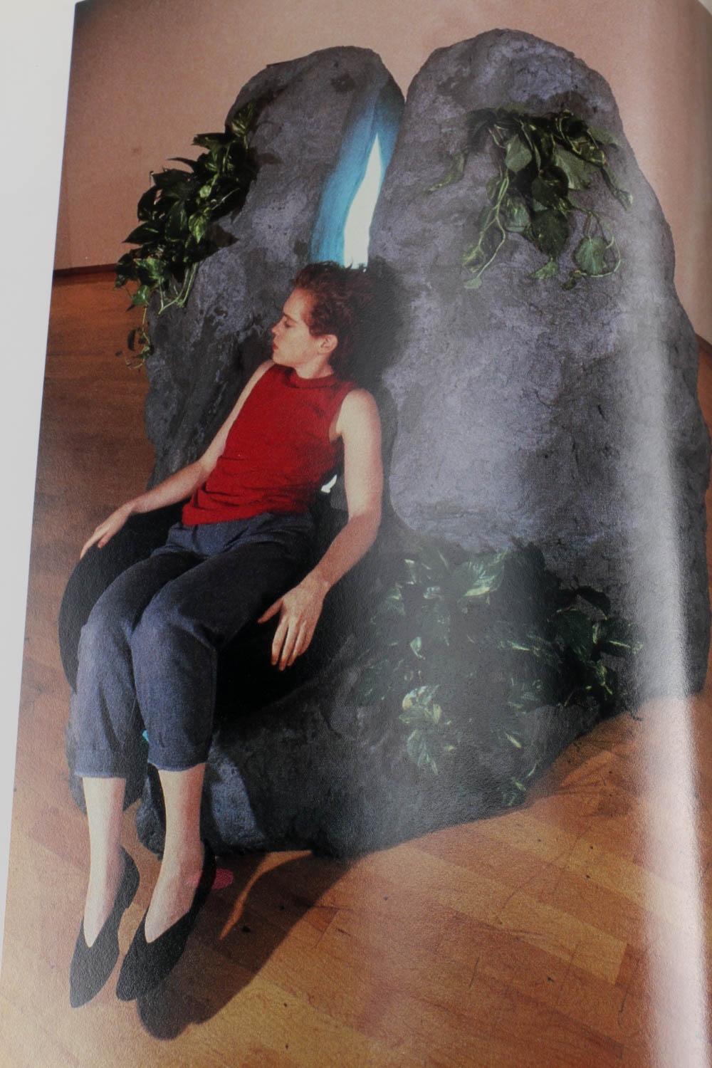 Books and Exhibition Catalogs on Contemporary Sculpture