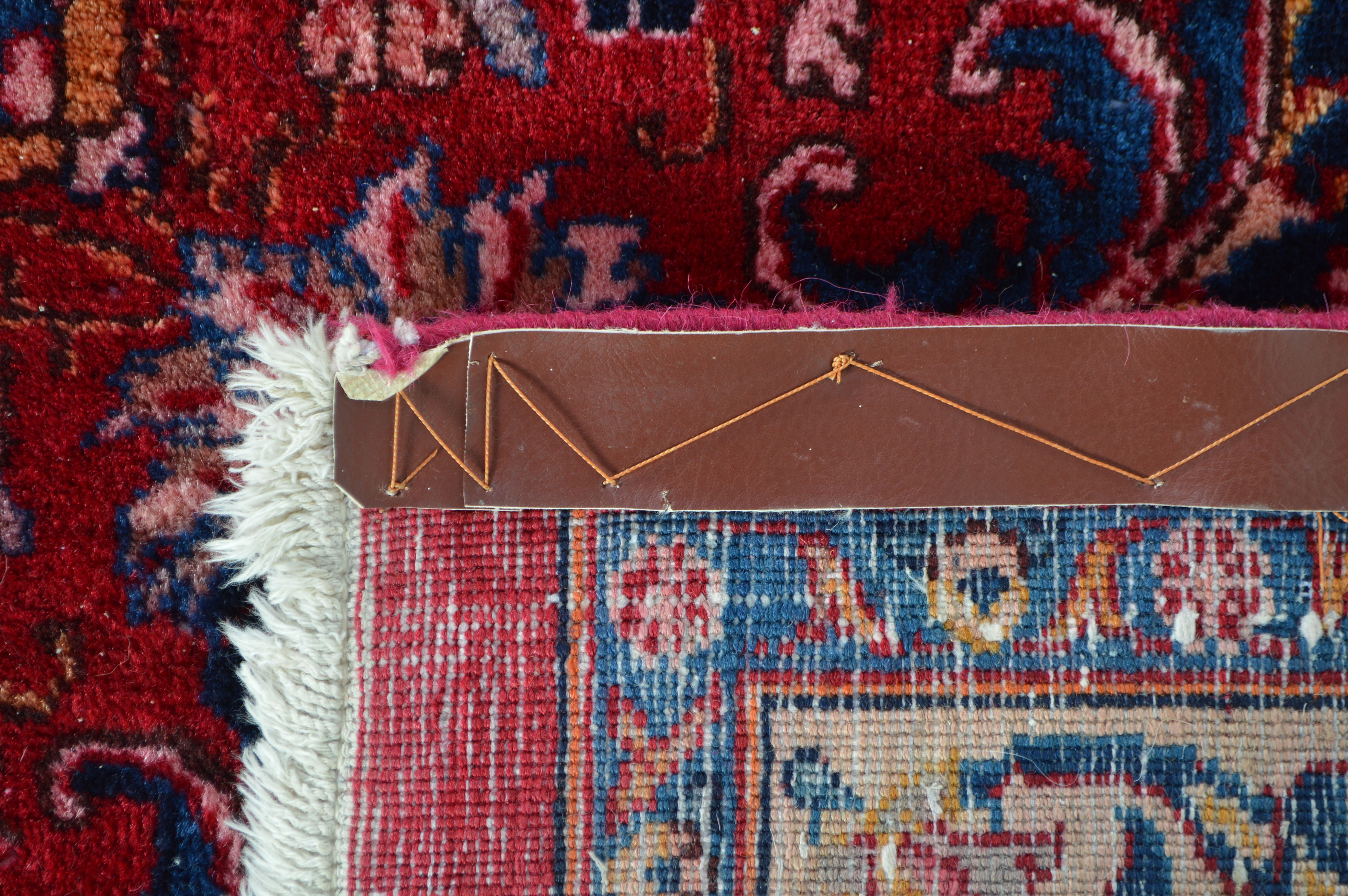 Handwoven "Sarouk" Style Rug