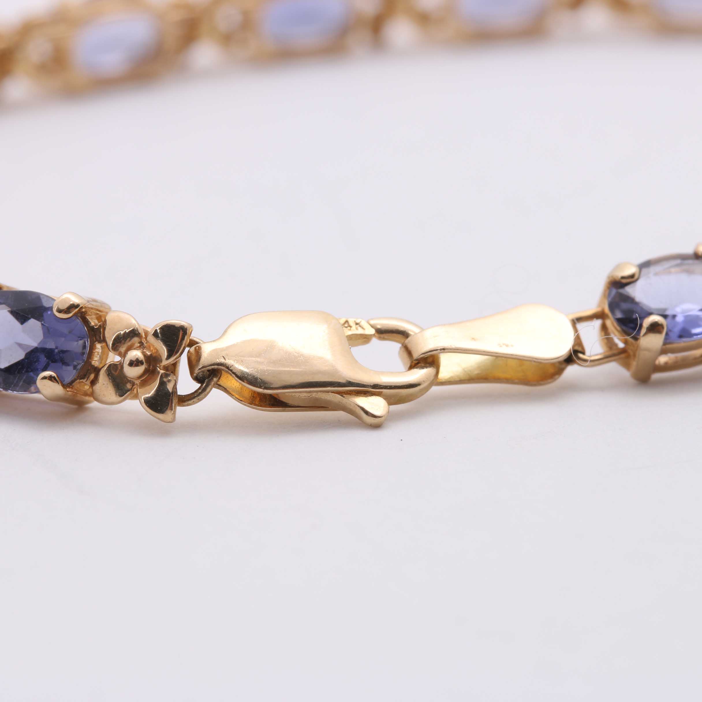 14K Yellow Gold Iolite and Floral Link Bracelet