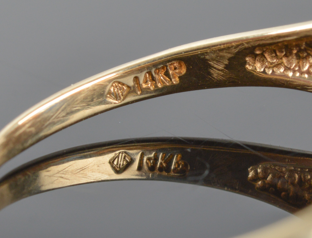 14K Solid Yellow Gold Sapphire and Diamond Ring