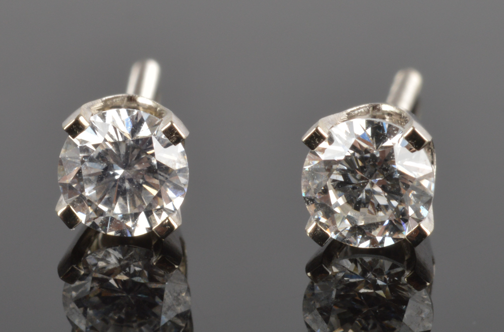 14K Solid White Gold 0.50 CTW Diamond Stud Earrings