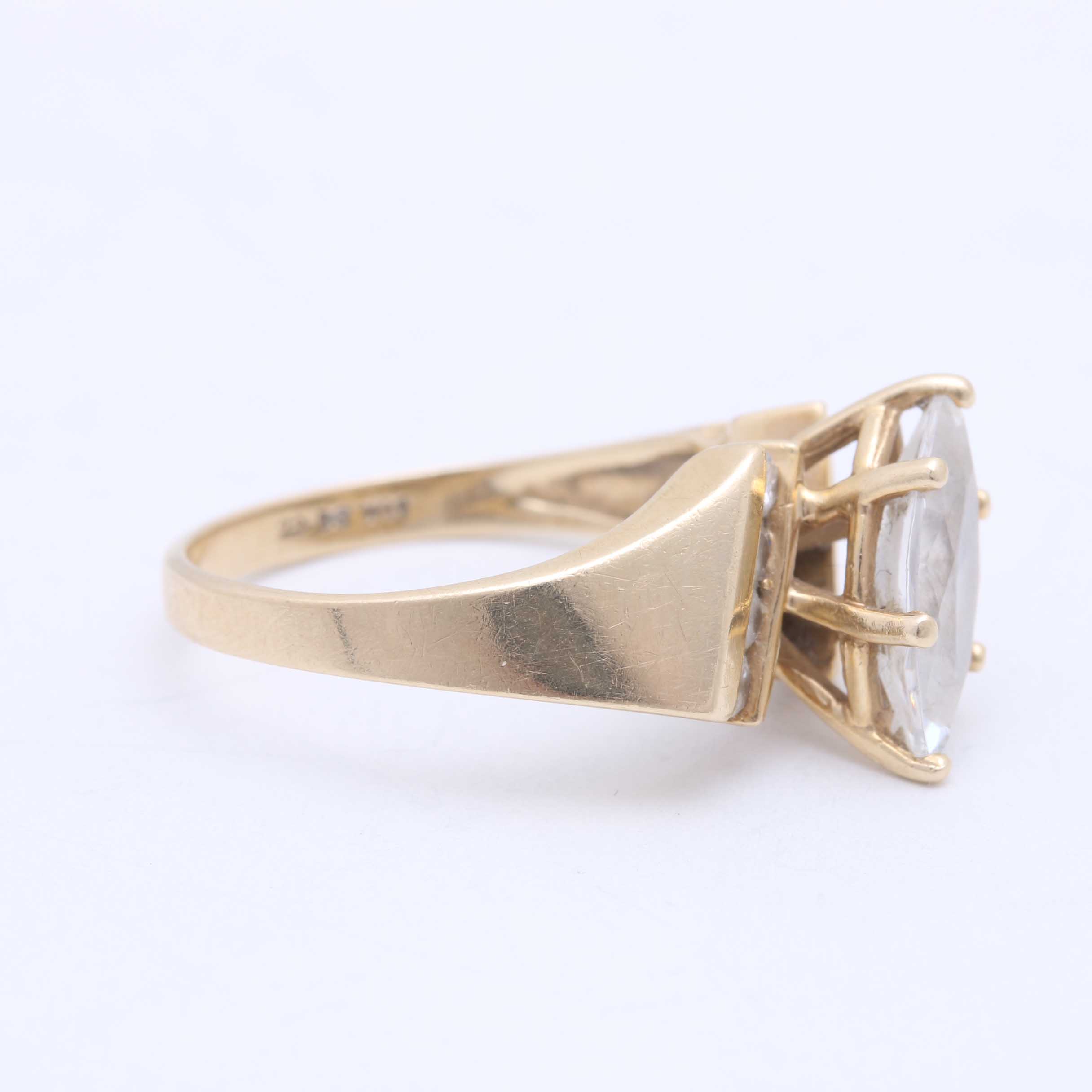 14K Yellow Gold Cubic Zirconia Ring
