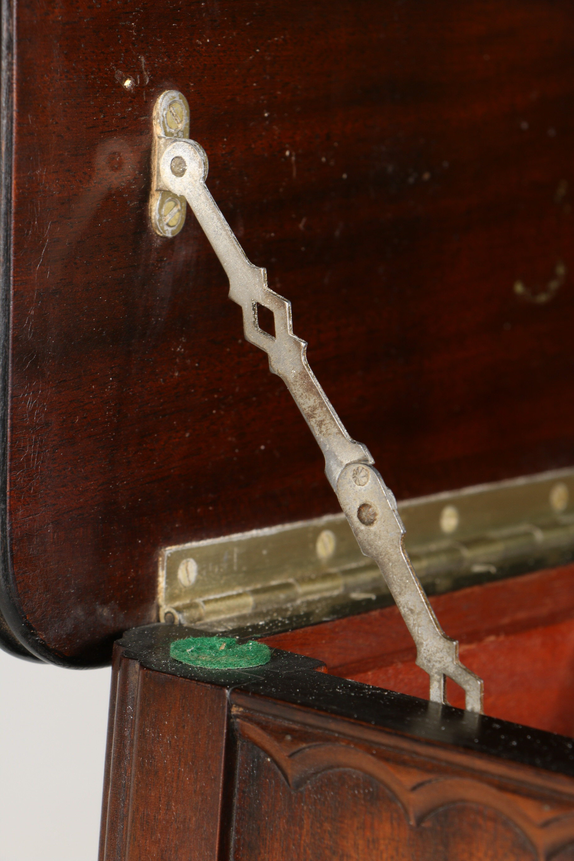 Vintage Sewing Chest