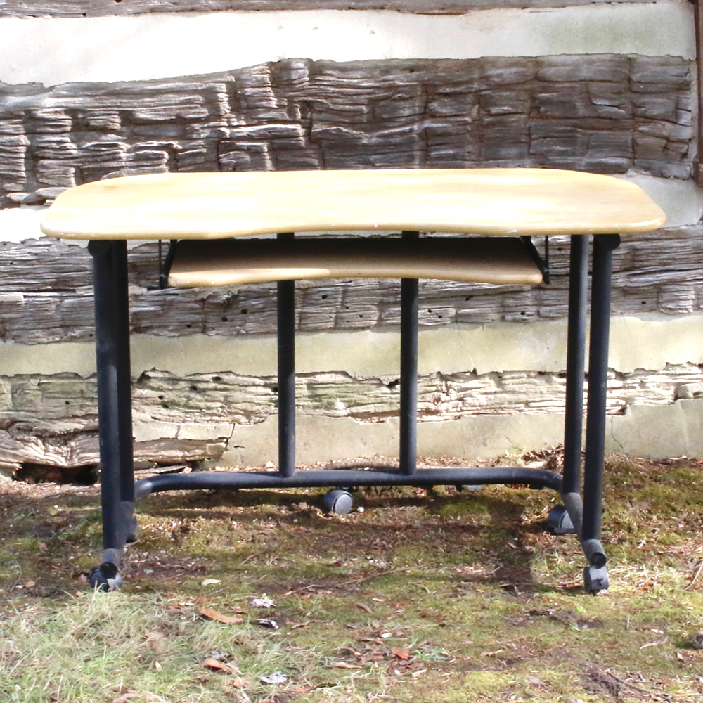 Modern Wood and Metal Desk