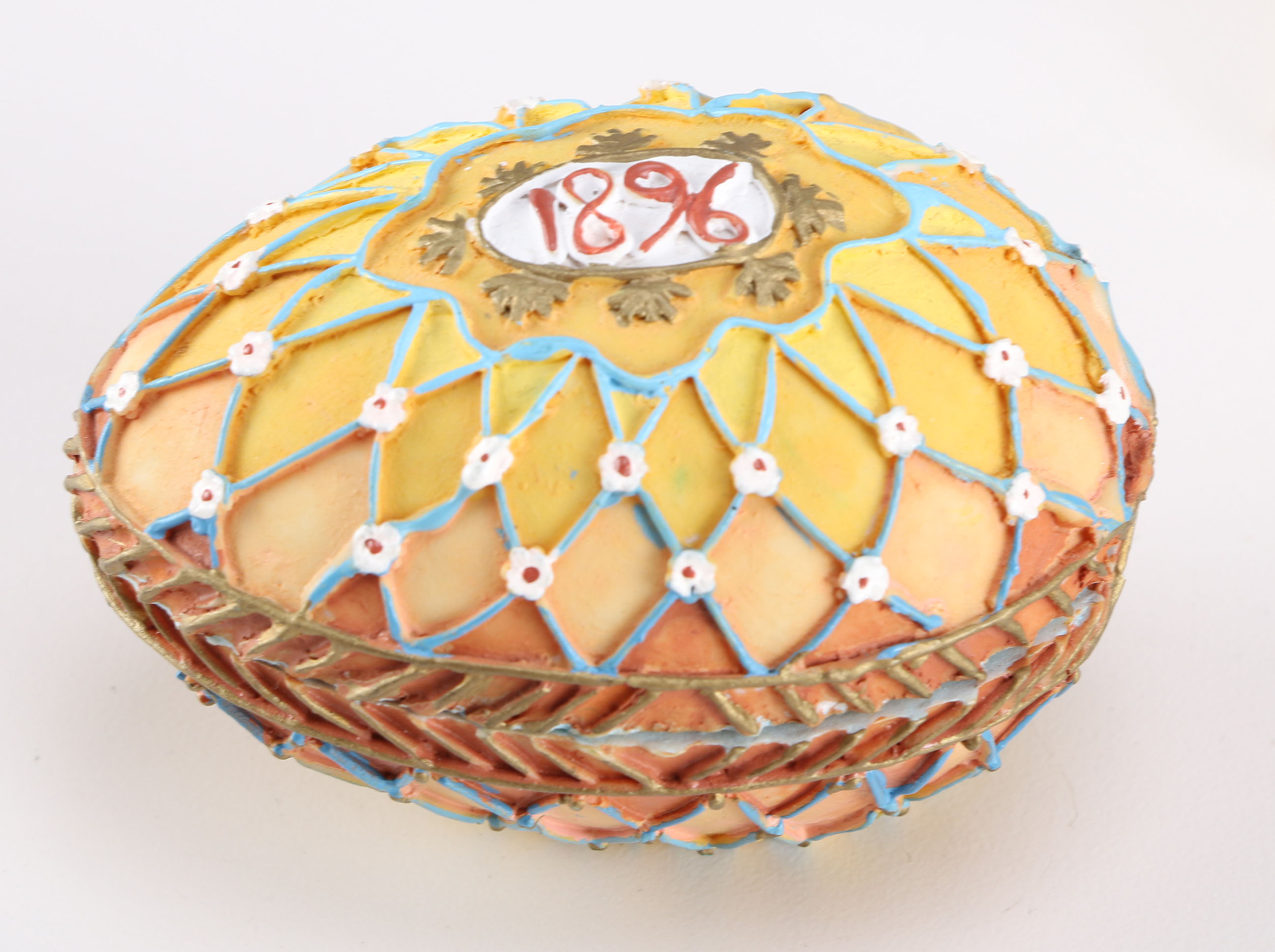 Decorative Figurines